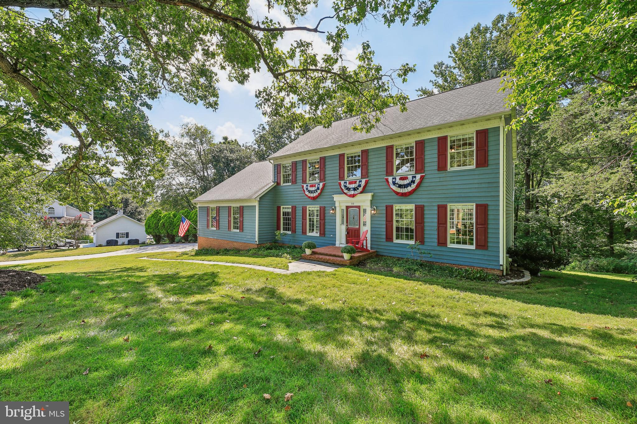 GLENCOE MANOR - Residential
