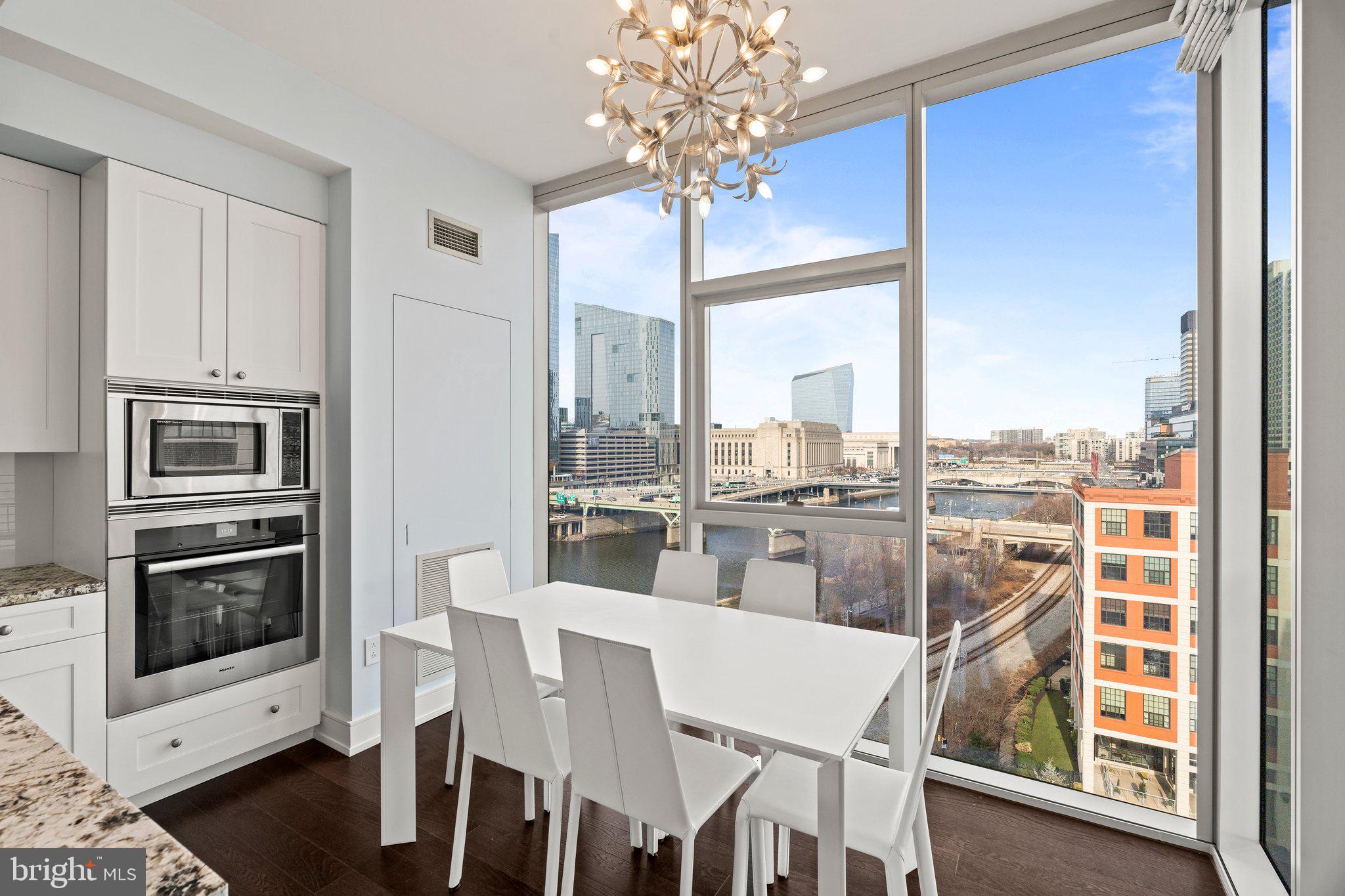 FITLER SQUARE - Residential