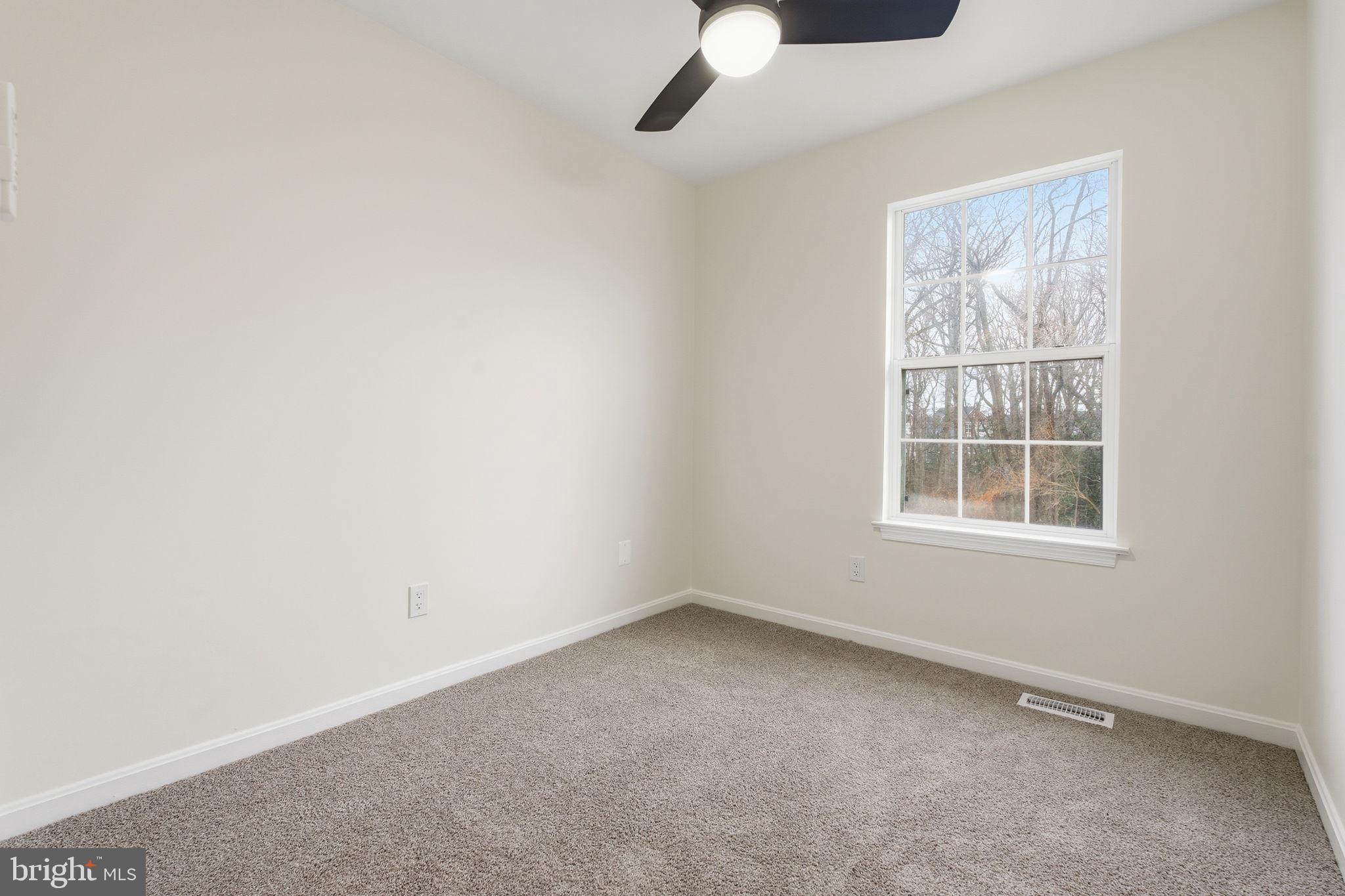 CARROLLWOOD MANOR - Residential