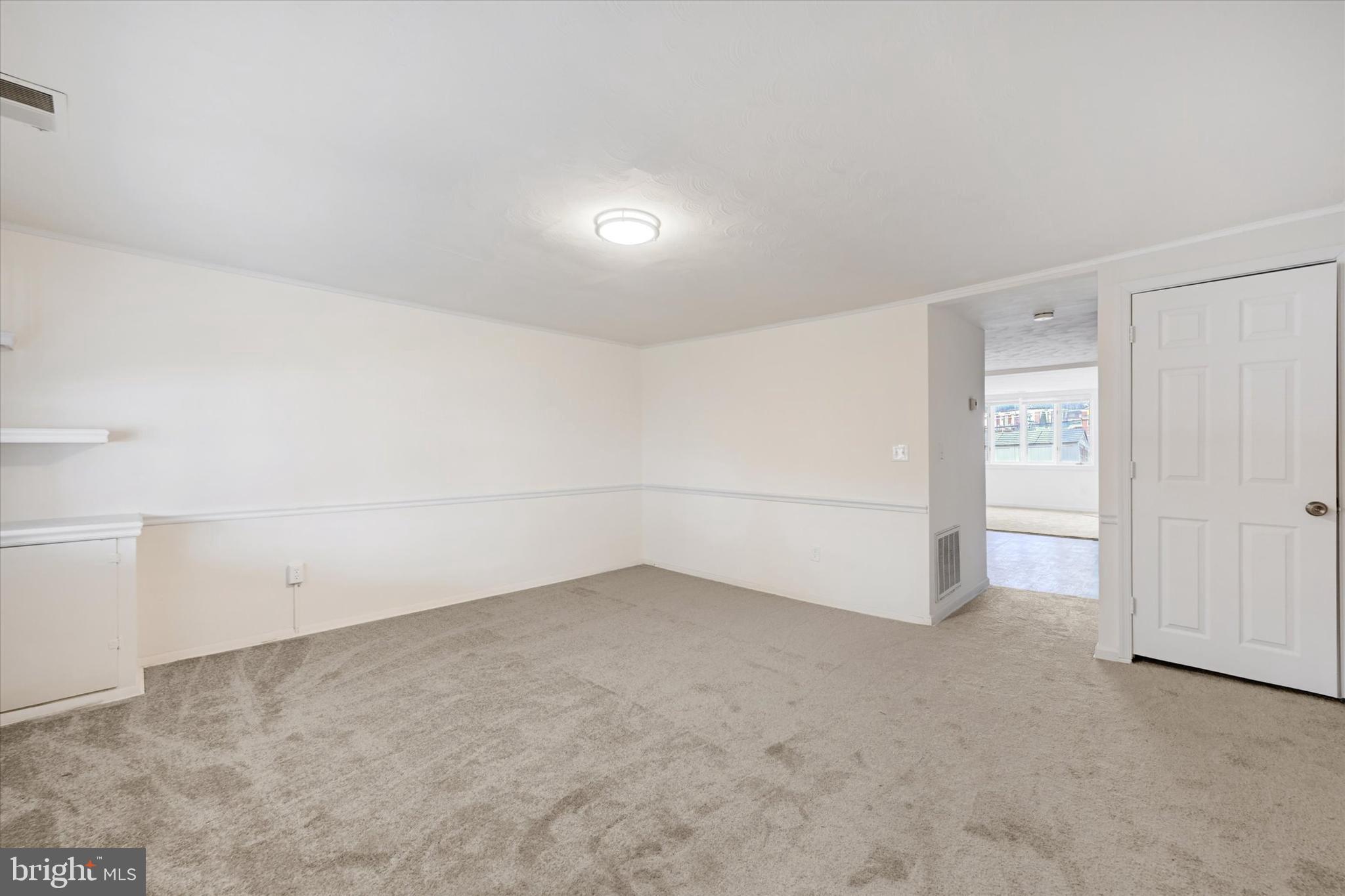 FRIENDSHIP GARDENS - Residential