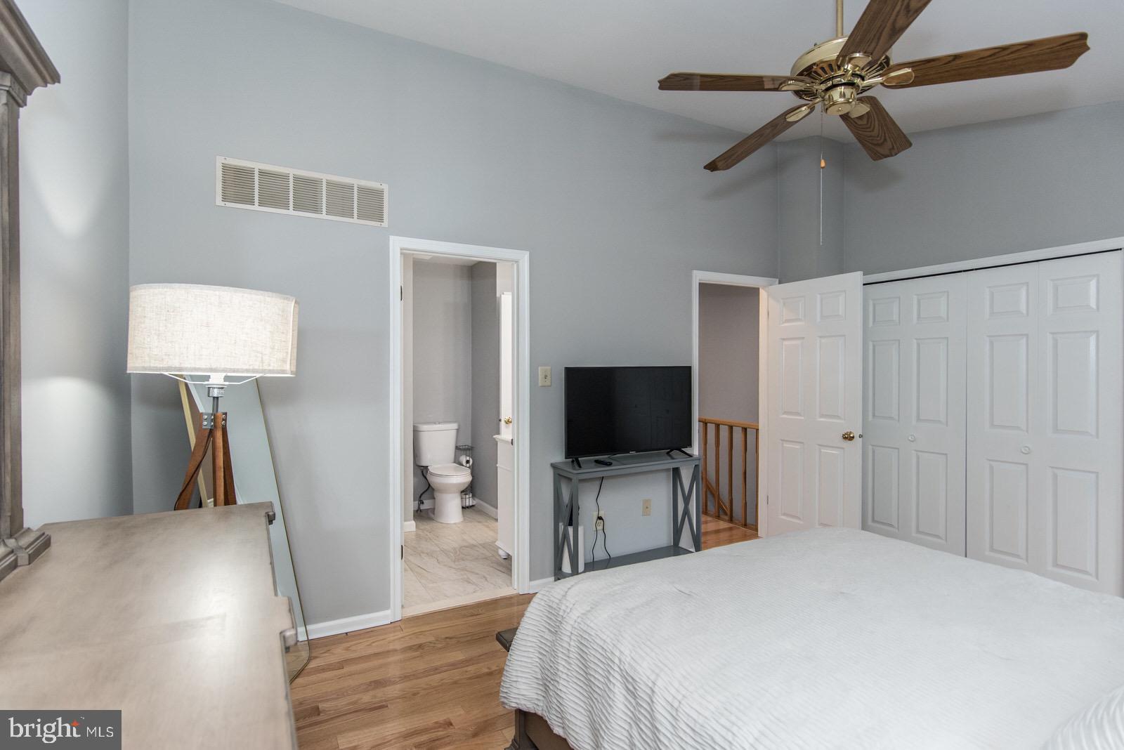 VILLAGE SHIRES - Residential