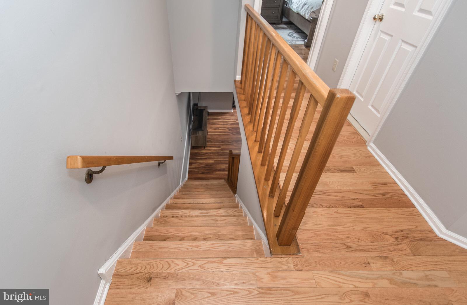 VILLAGE SHIRES - Residential