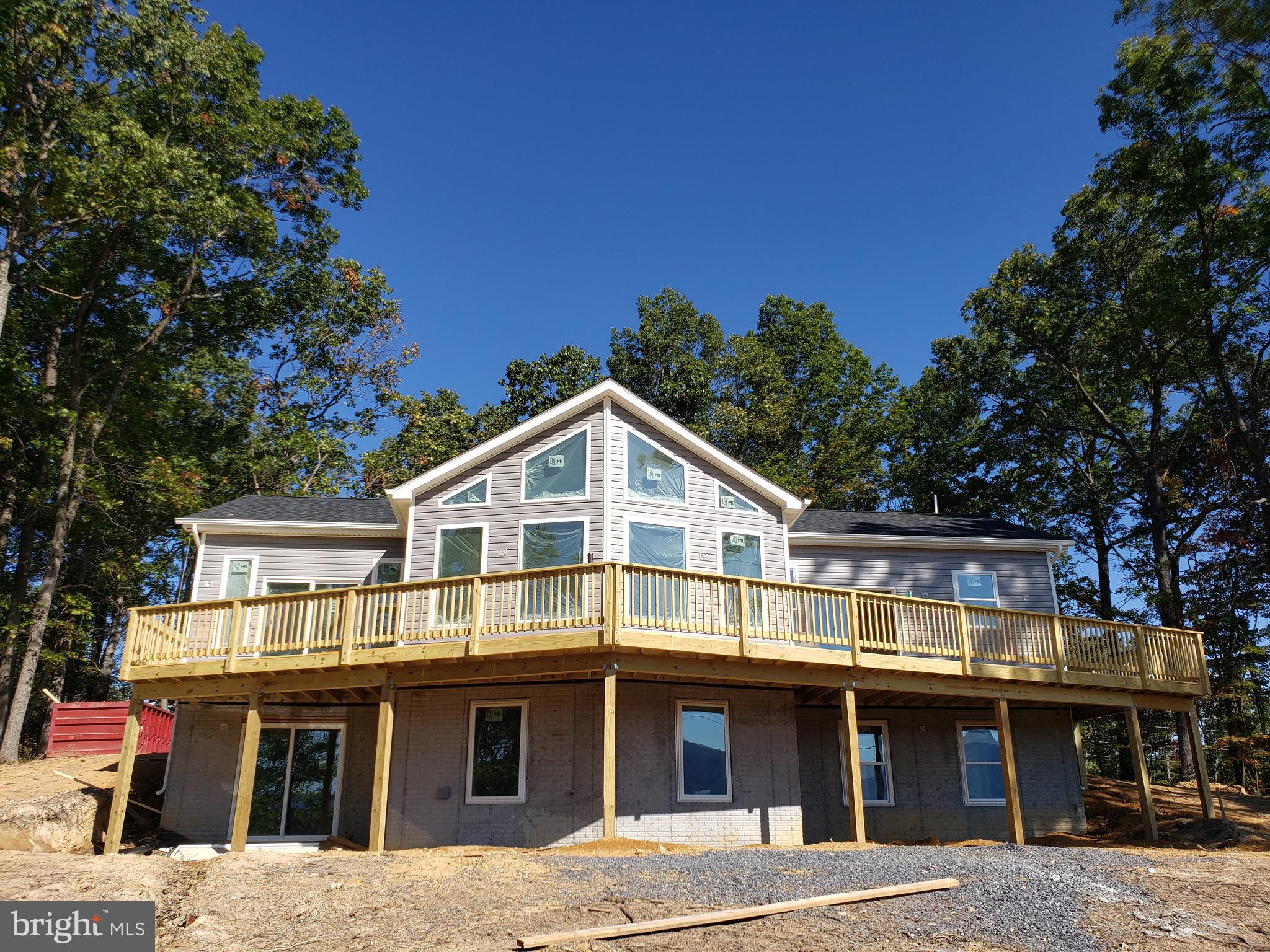 JUNEWOOD ESTATES - Residential Lease