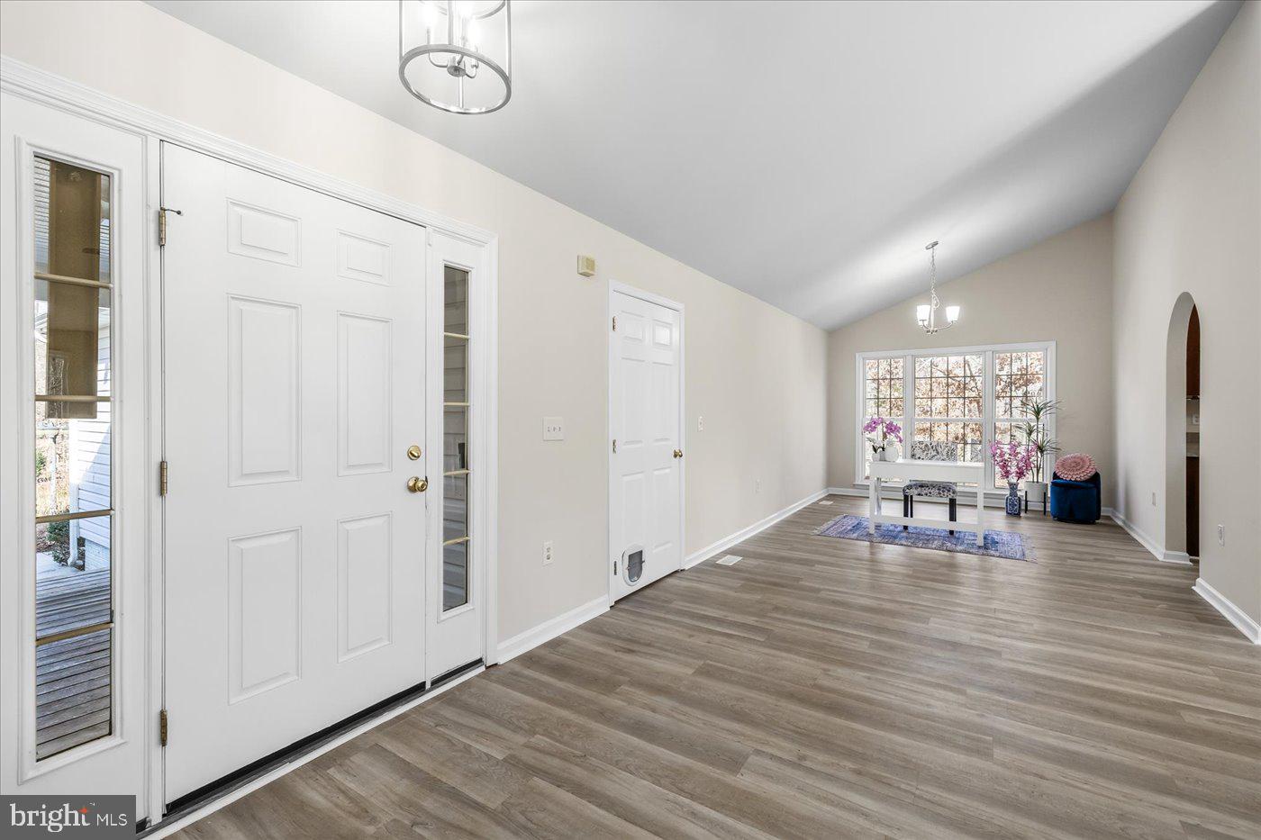 LAKE LAND OR - Residential