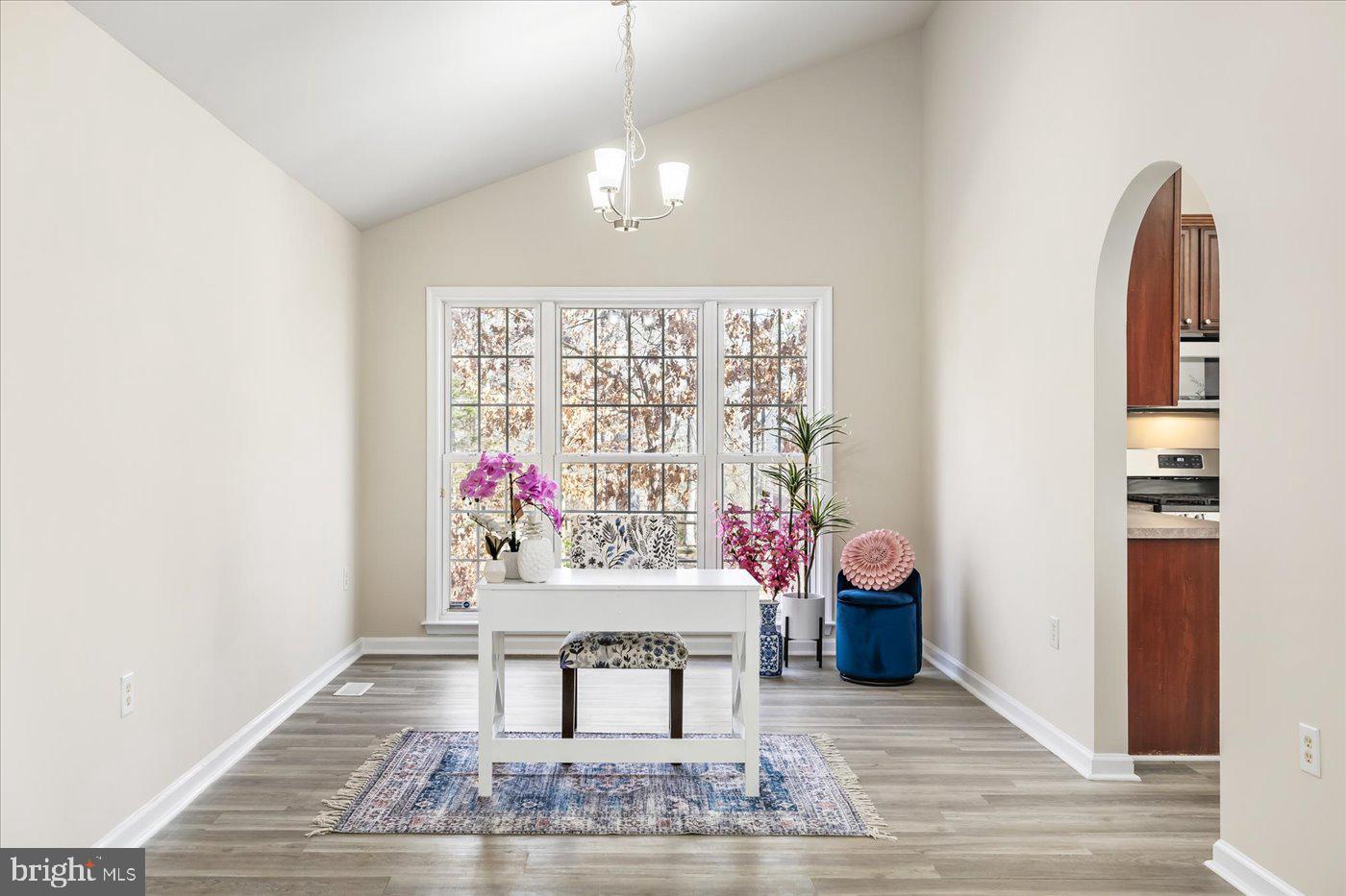 LAKE LAND OR - Residential