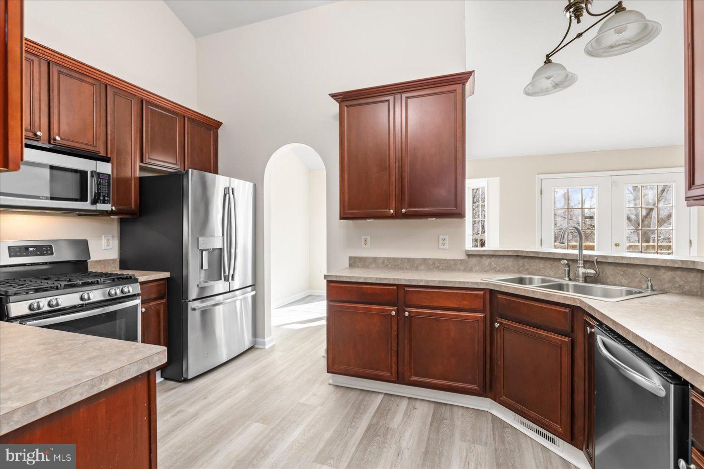 LAKE LAND OR - Residential