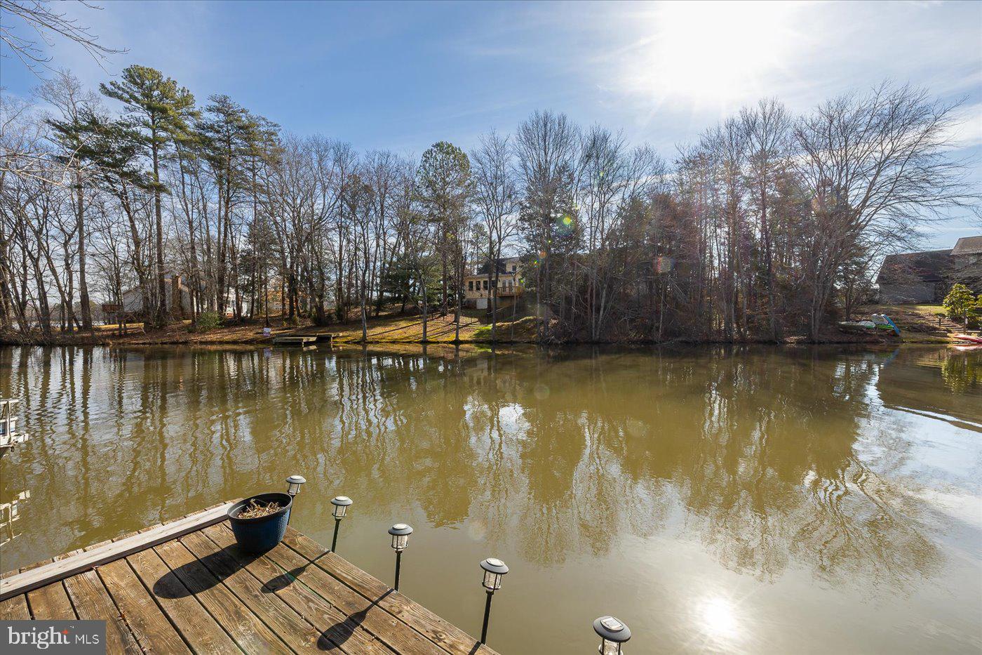 LAKE LAND OR - Residential