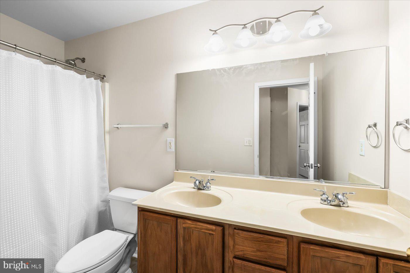 LAKE LAND OR - Residential