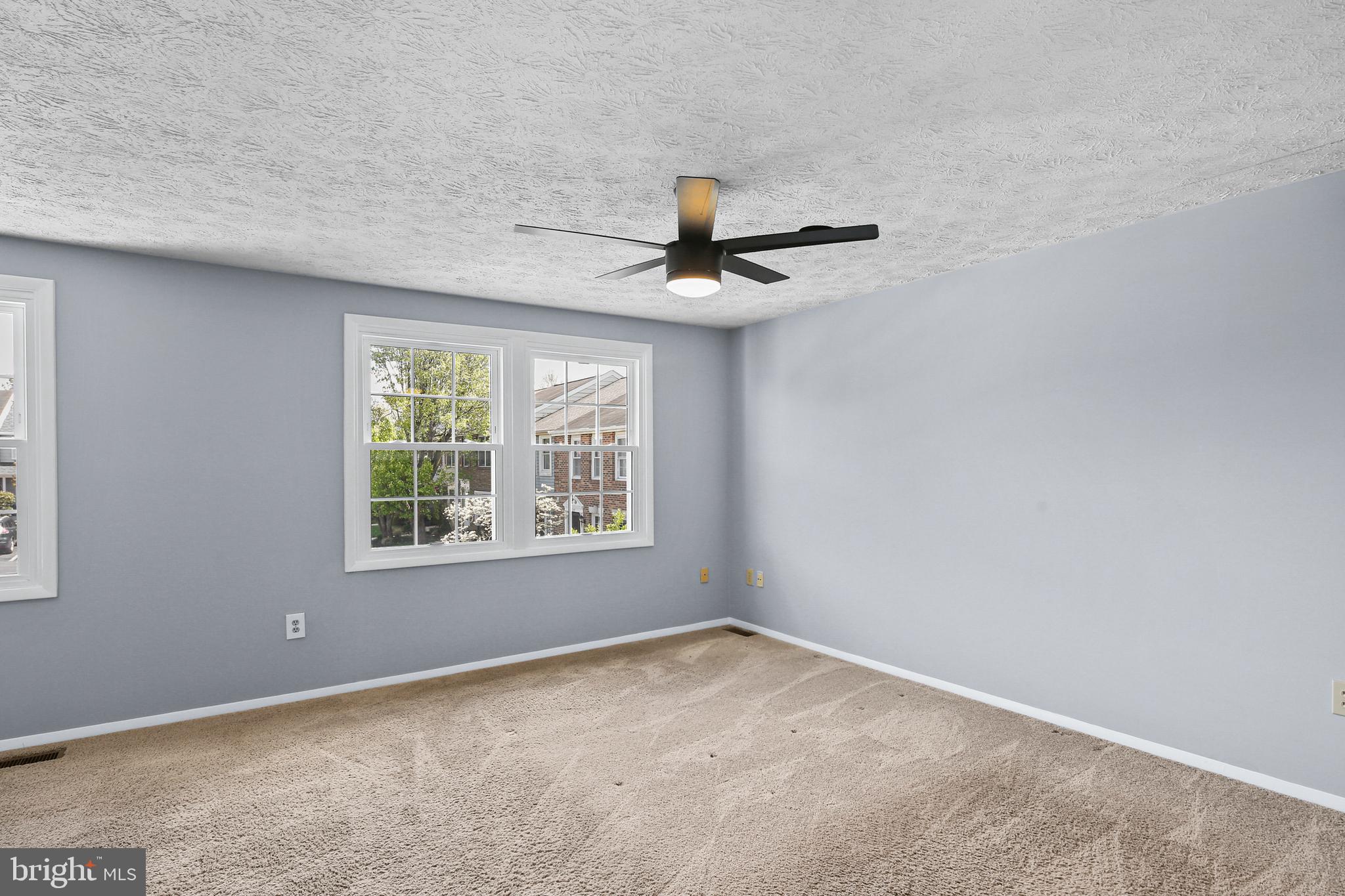 SADDLE CREEK - Residential