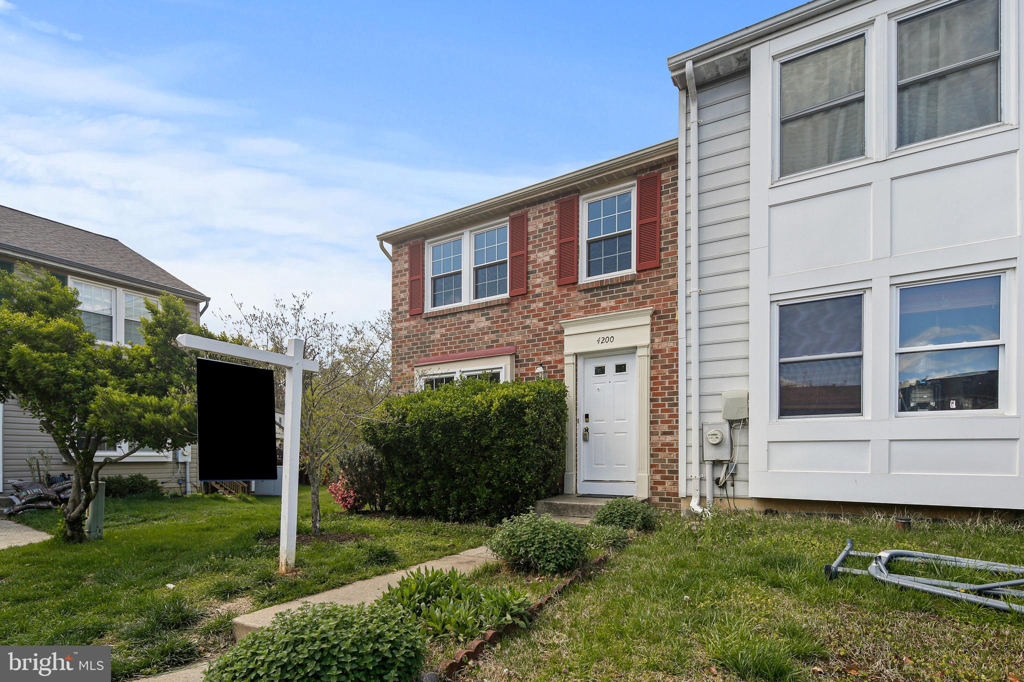 SADDLE CREEK - Residential