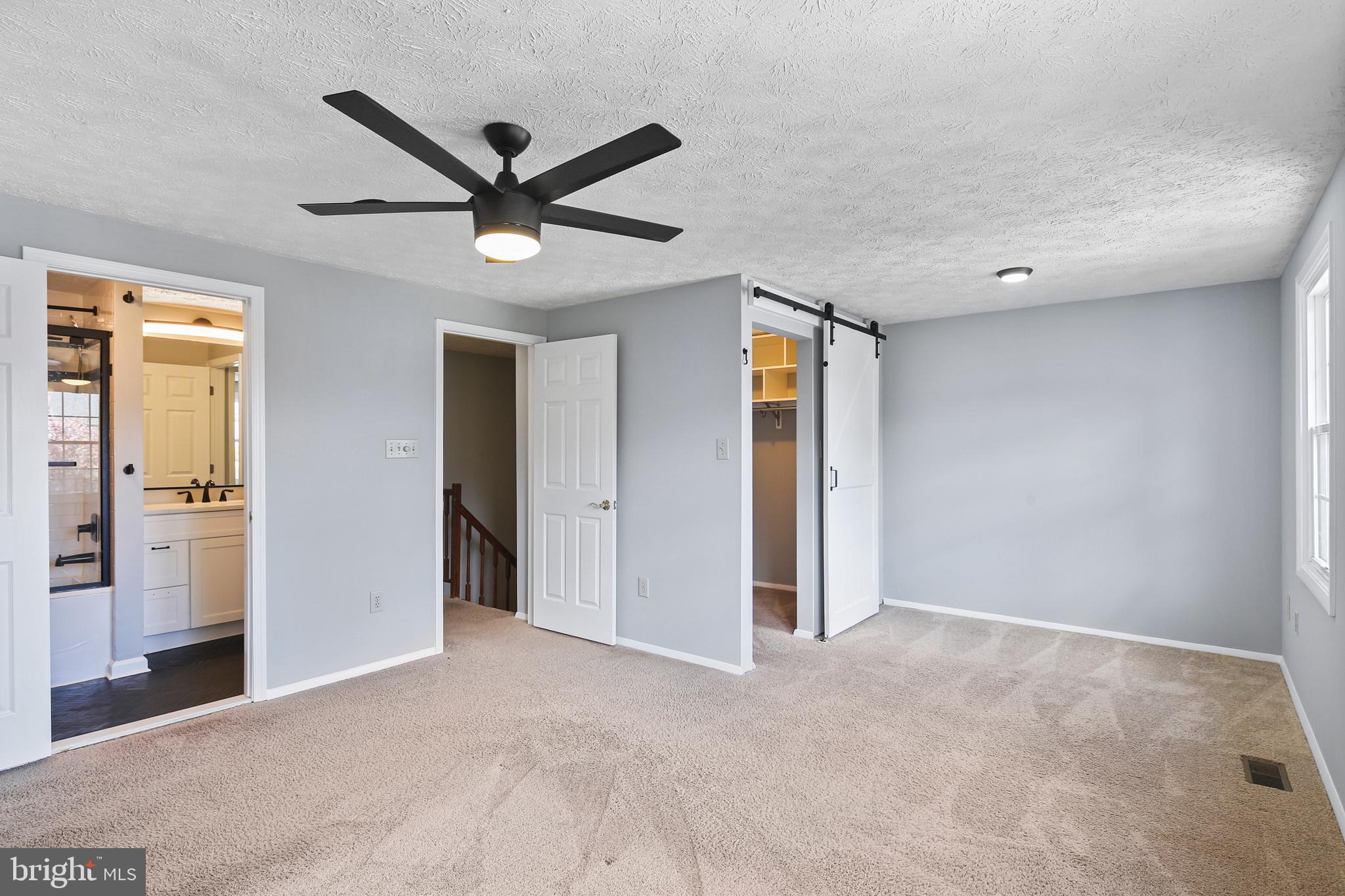 SADDLE CREEK - Residential