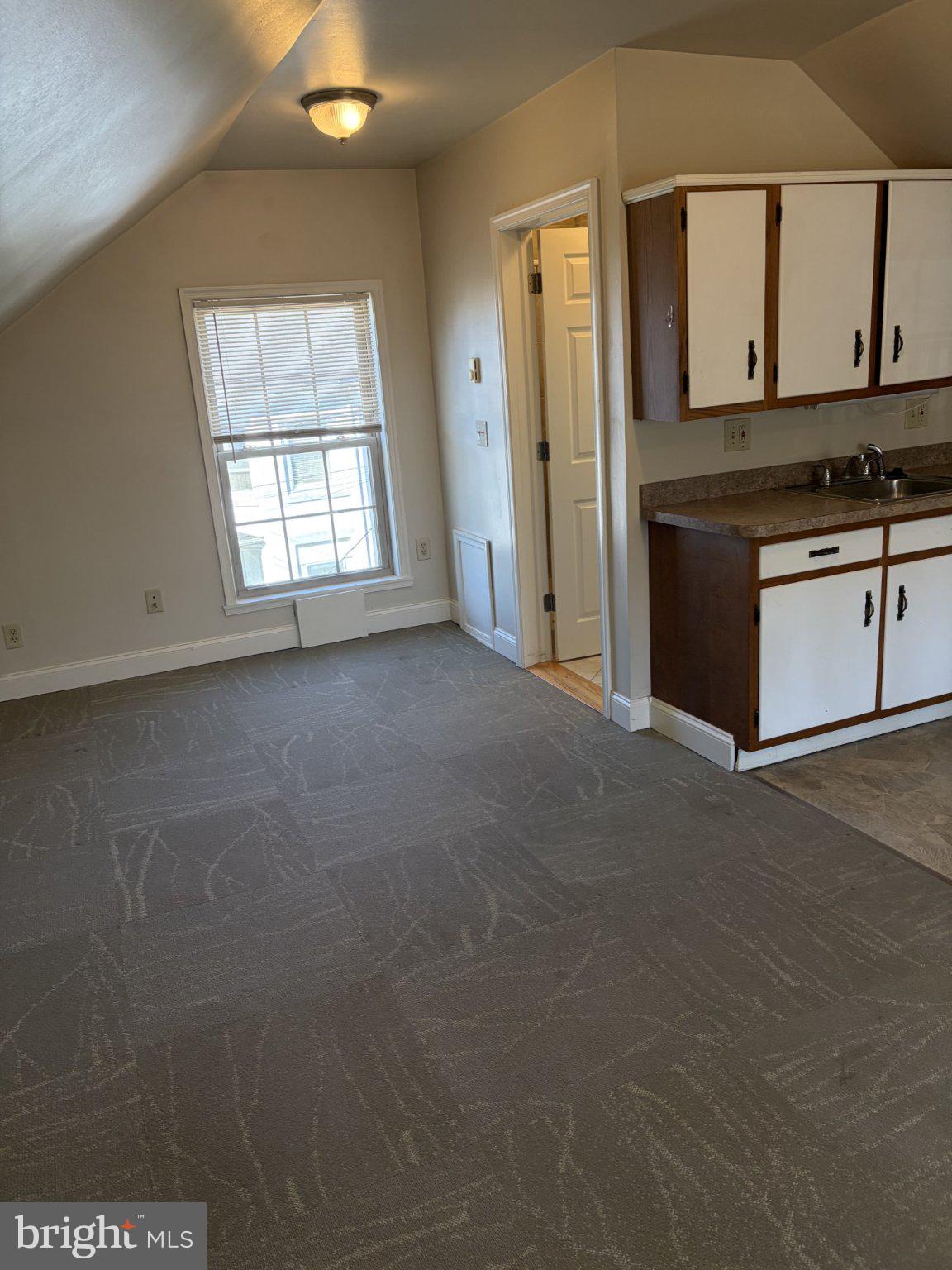439 MARKET STREET 3