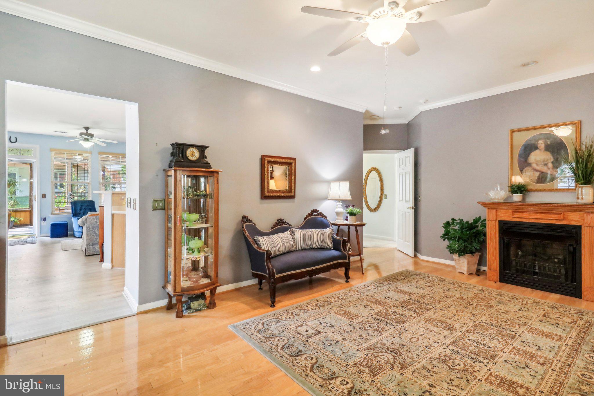 FOUR SEASONS IN HISTORIC VIRGINIA - Residential