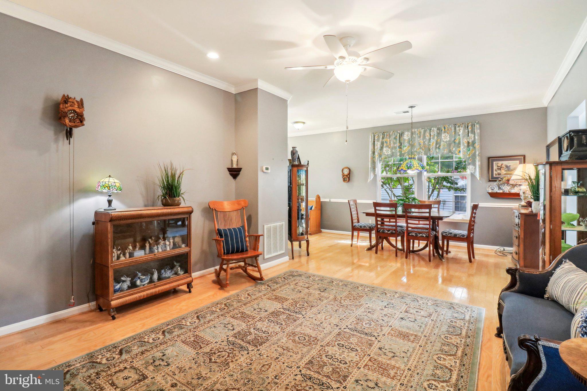 FOUR SEASONS IN HISTORIC VIRGINIA - Residential