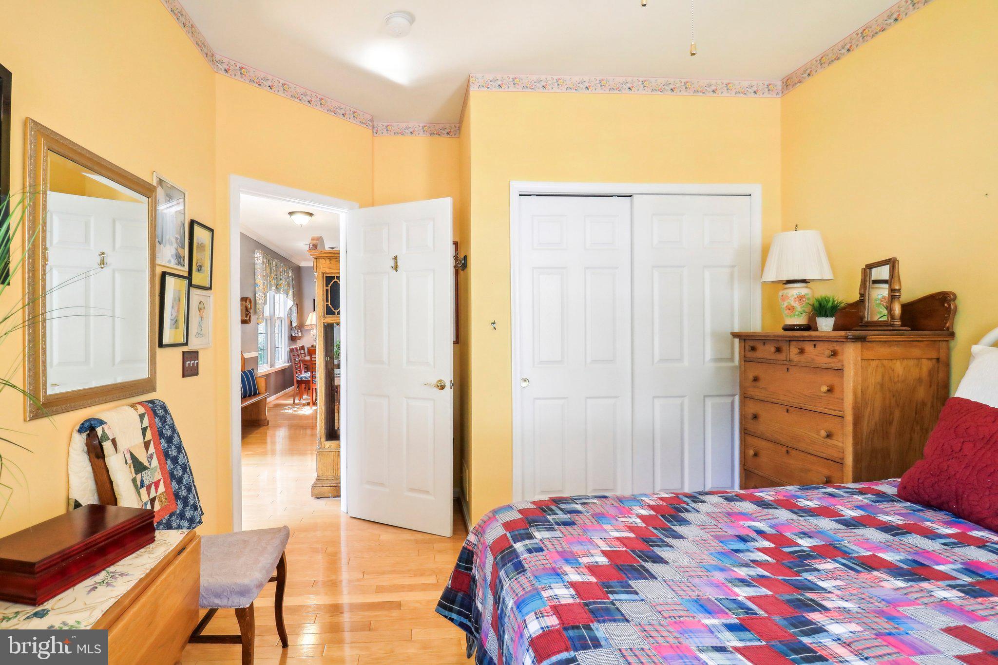 FOUR SEASONS IN HISTORIC VIRGINIA - Residential