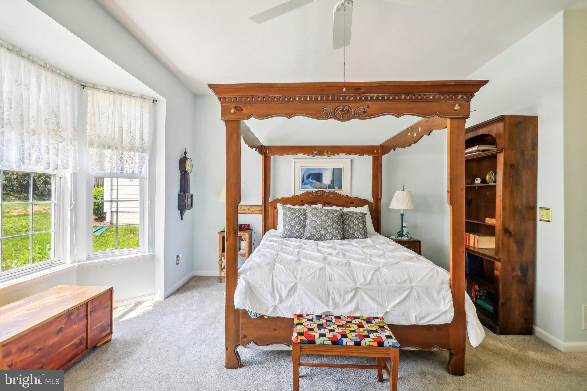 FOUR SEASONS IN HISTORIC VIRGINIA - Residential