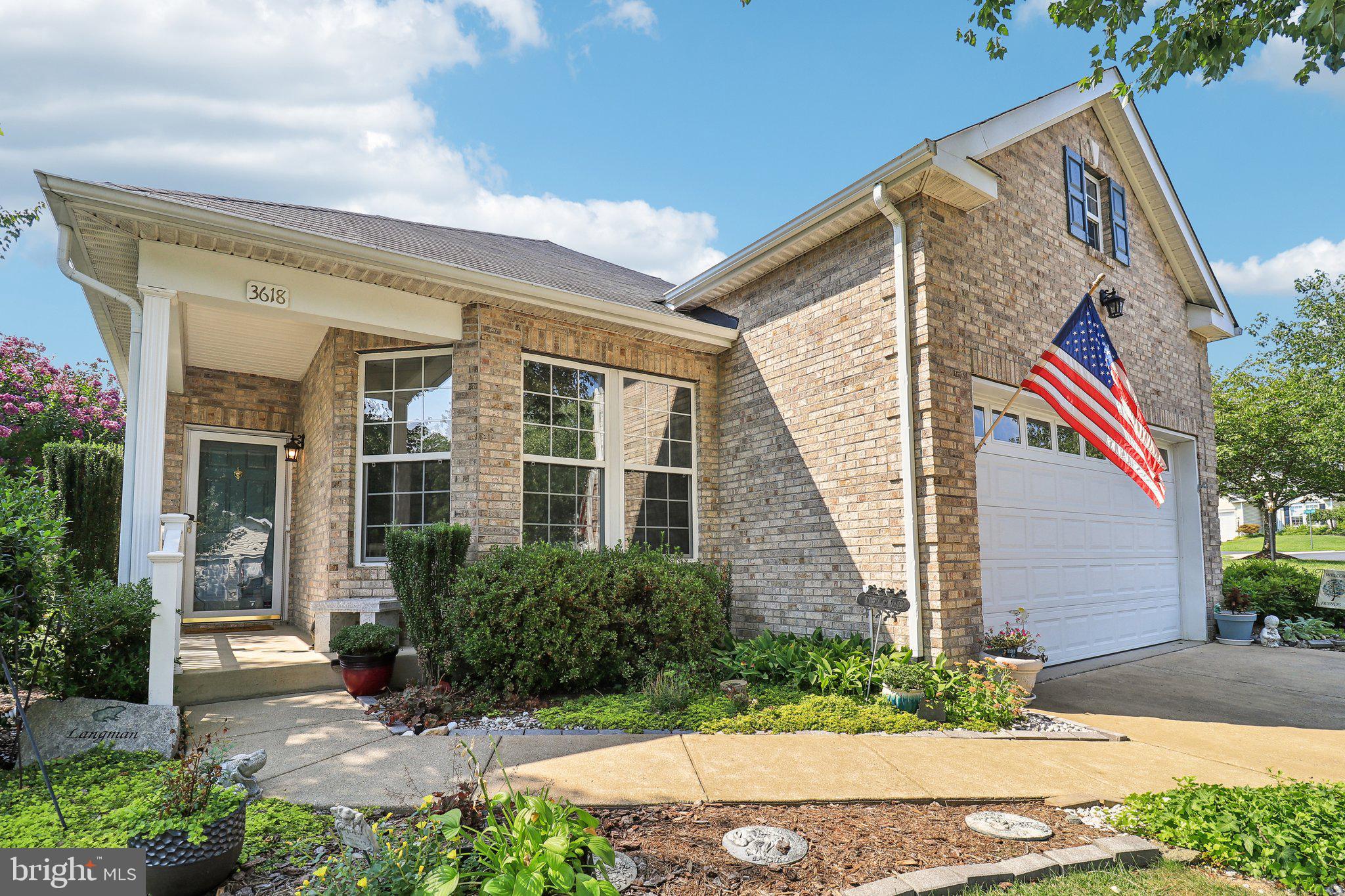 FOUR SEASONS IN HISTORIC VIRGINIA - Residential