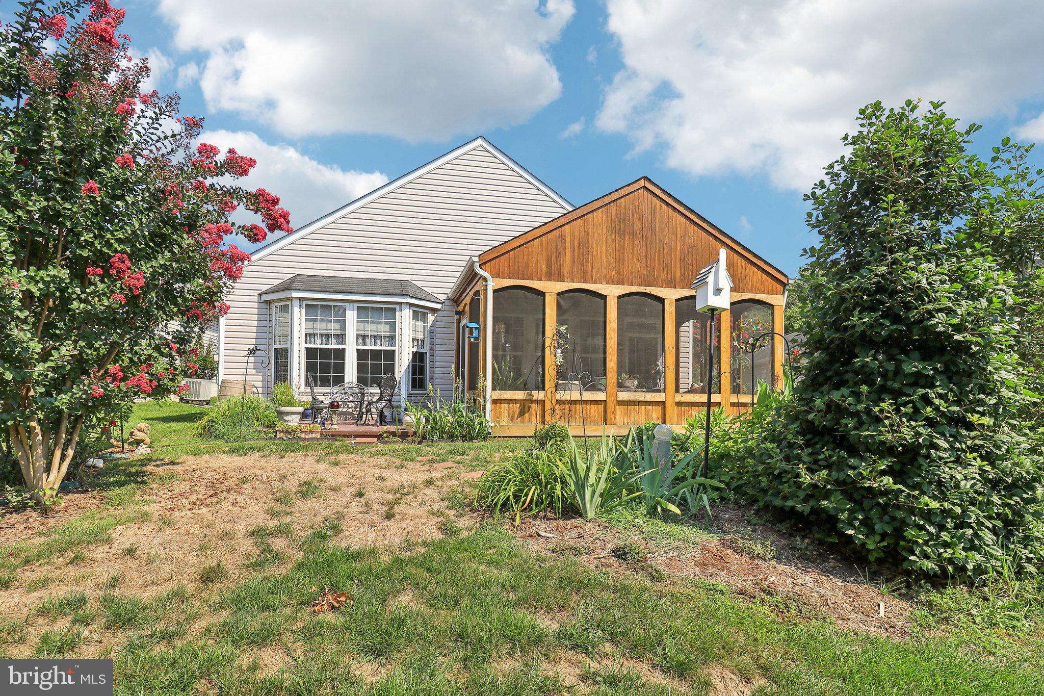 FOUR SEASONS IN HISTORIC VIRGINIA - Residential