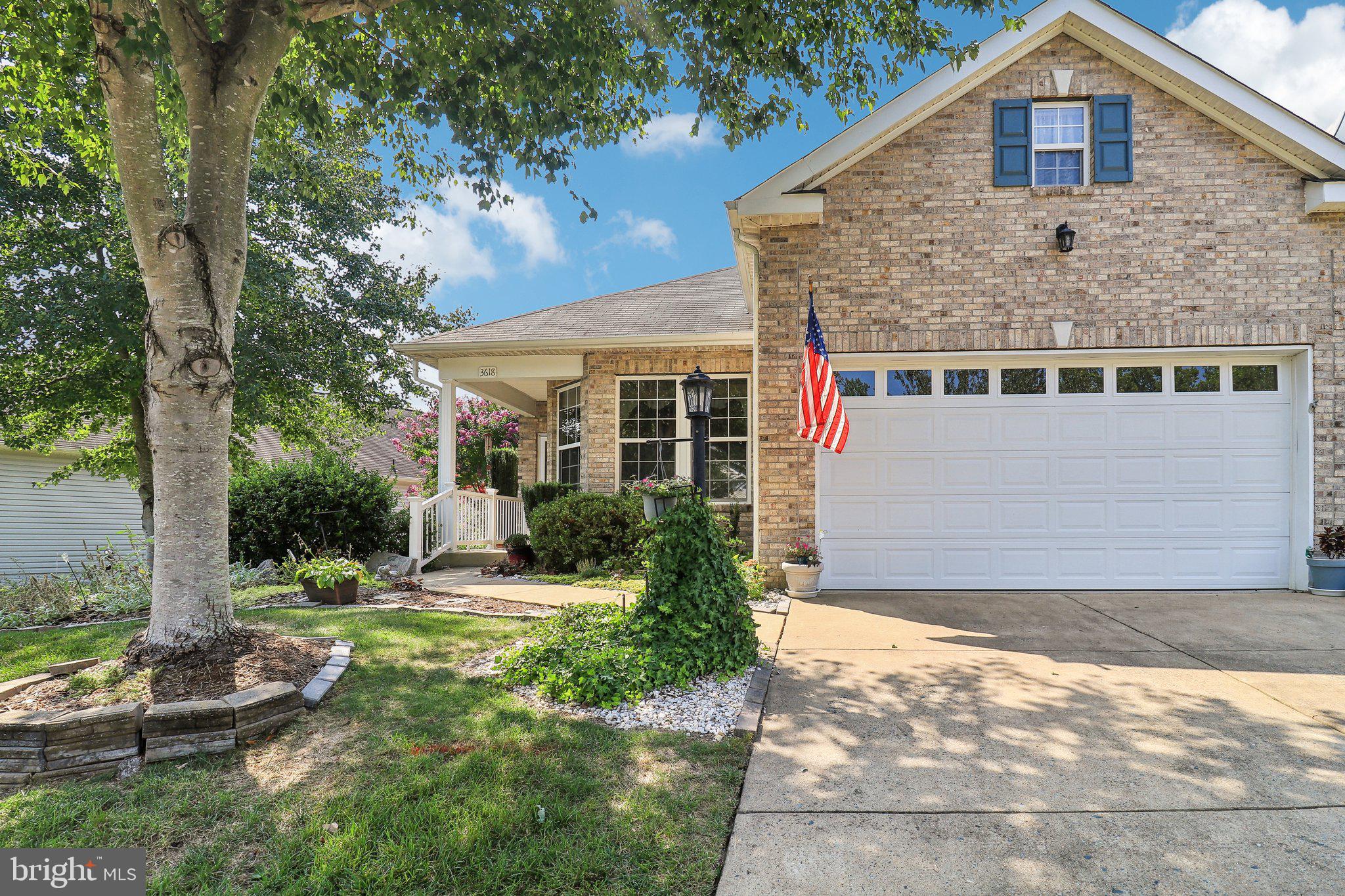 FOUR SEASONS IN HISTORIC VIRGINIA - Residential