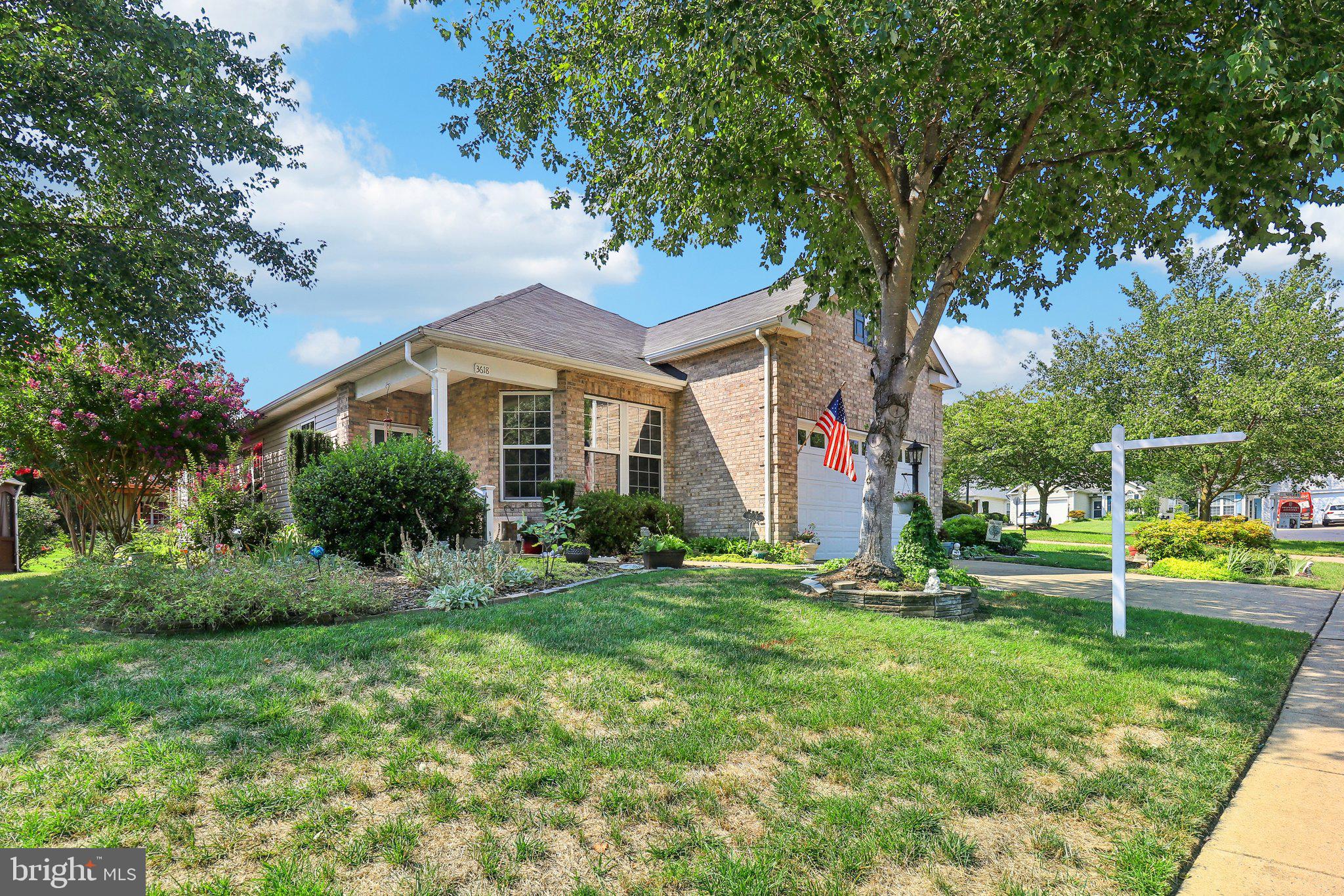 FOUR SEASONS IN HISTORIC VIRGINIA - Residential