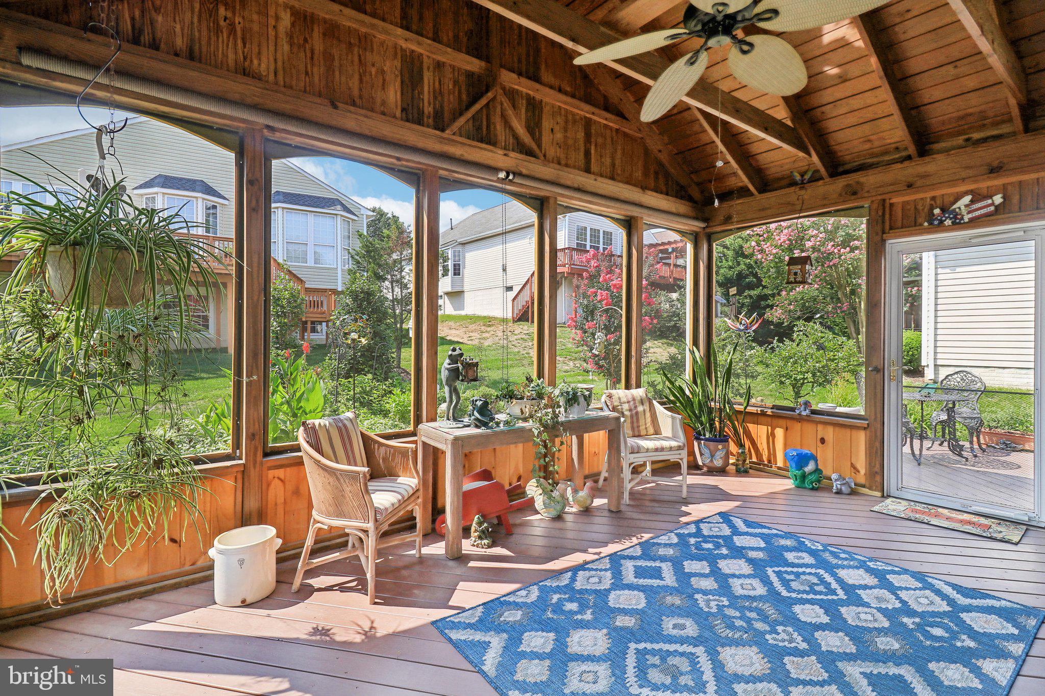 FOUR SEASONS IN HISTORIC VIRGINIA - Residential