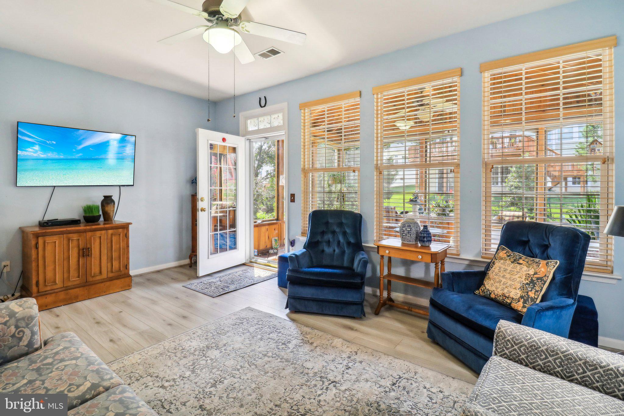 FOUR SEASONS IN HISTORIC VIRGINIA - Residential