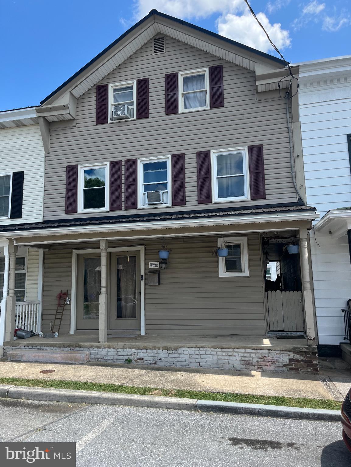 29 S VERMONT STREET