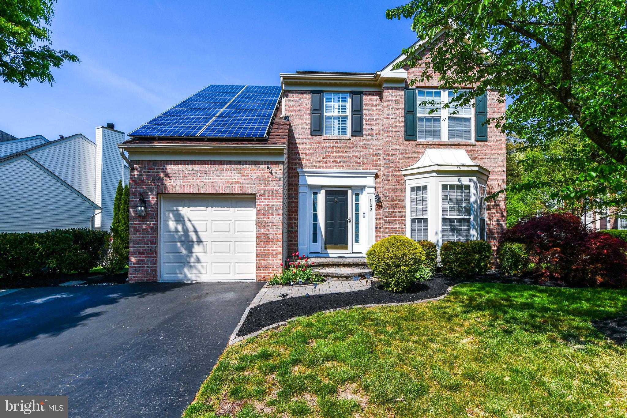 FOX CHASE - Residential