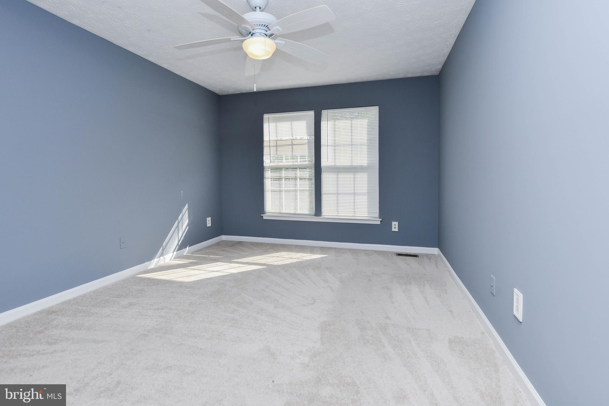 FOX CHASE - Residential