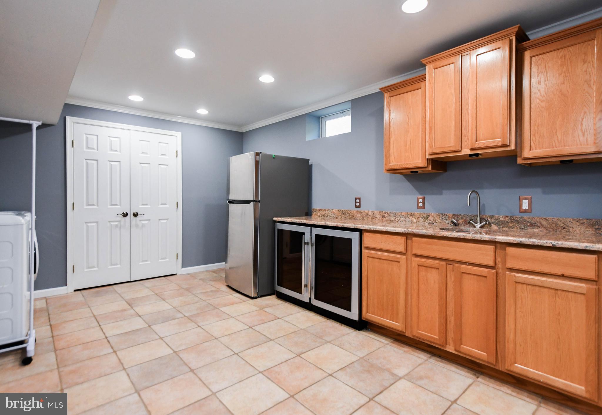 FOX CHASE - Residential