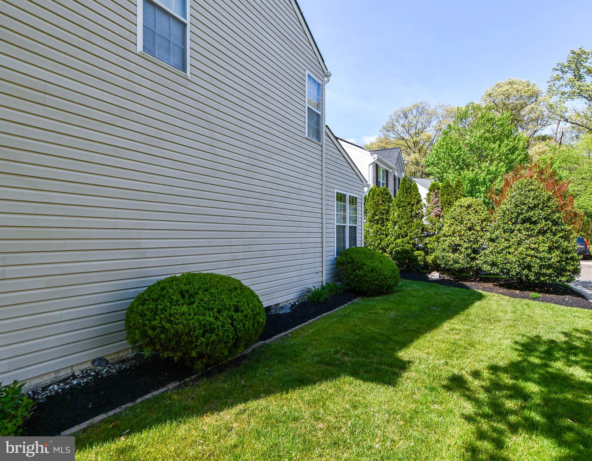 FOX CHASE - Residential