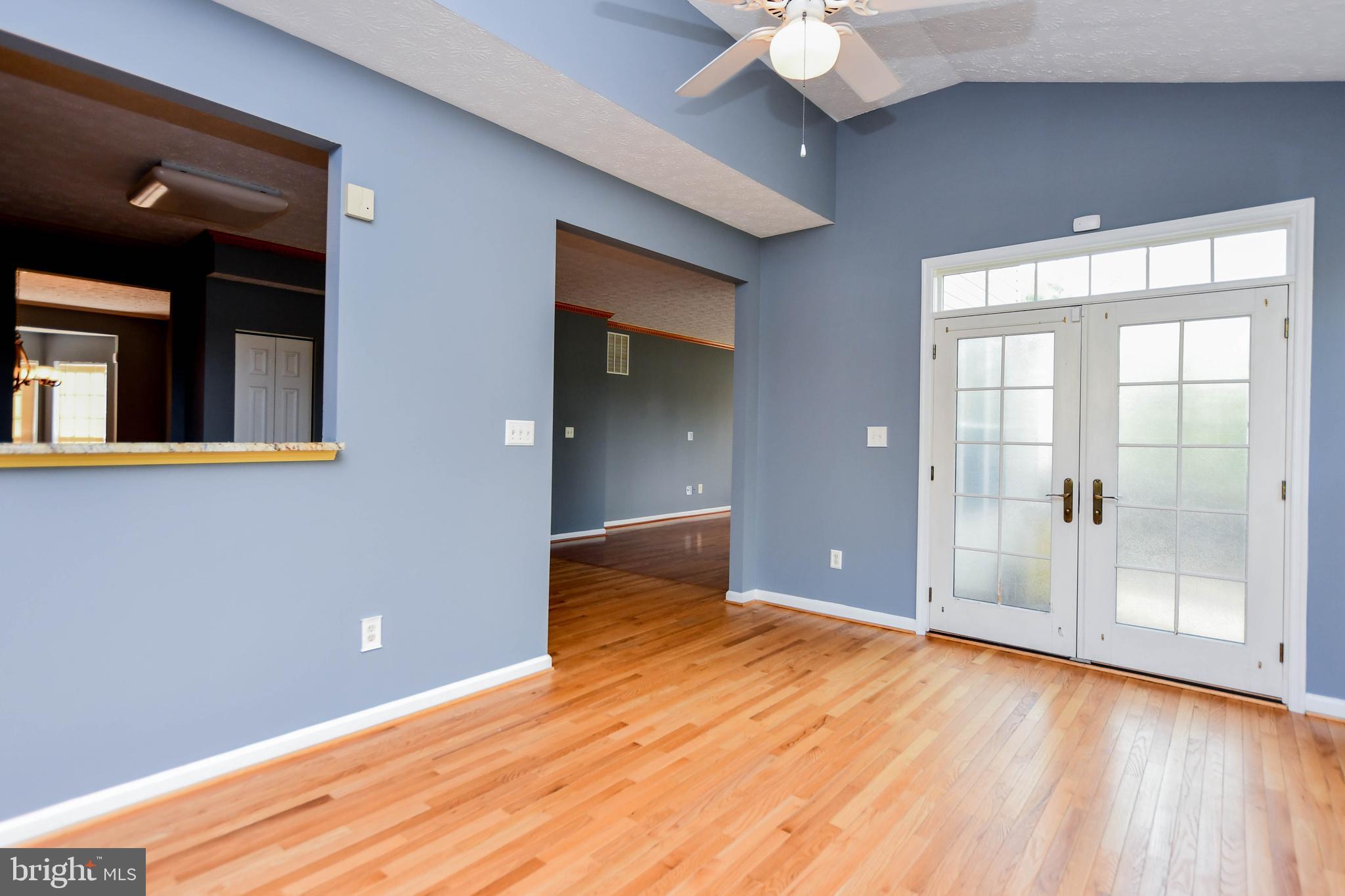 FOX CHASE - Residential