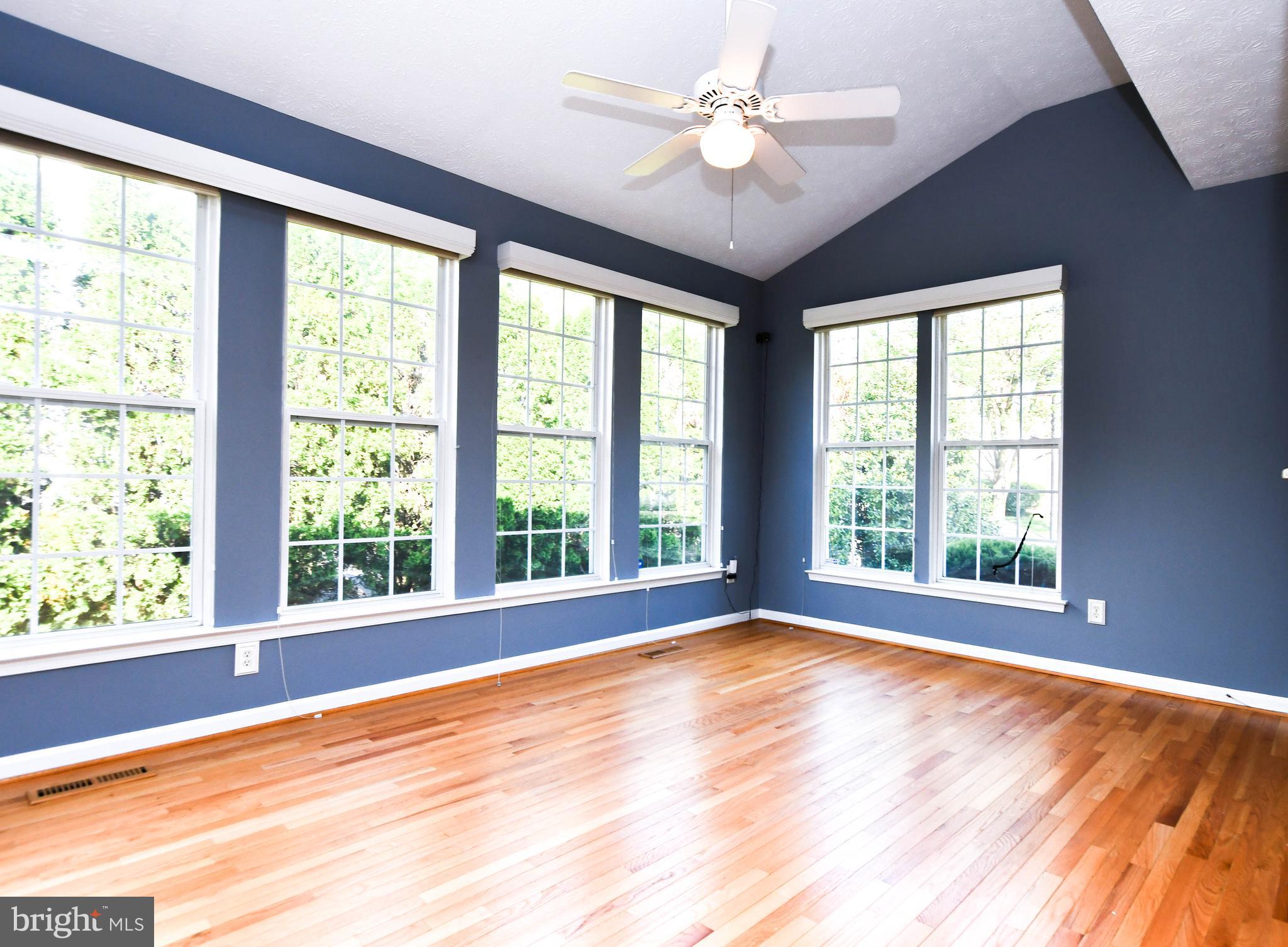 FOX CHASE - Residential