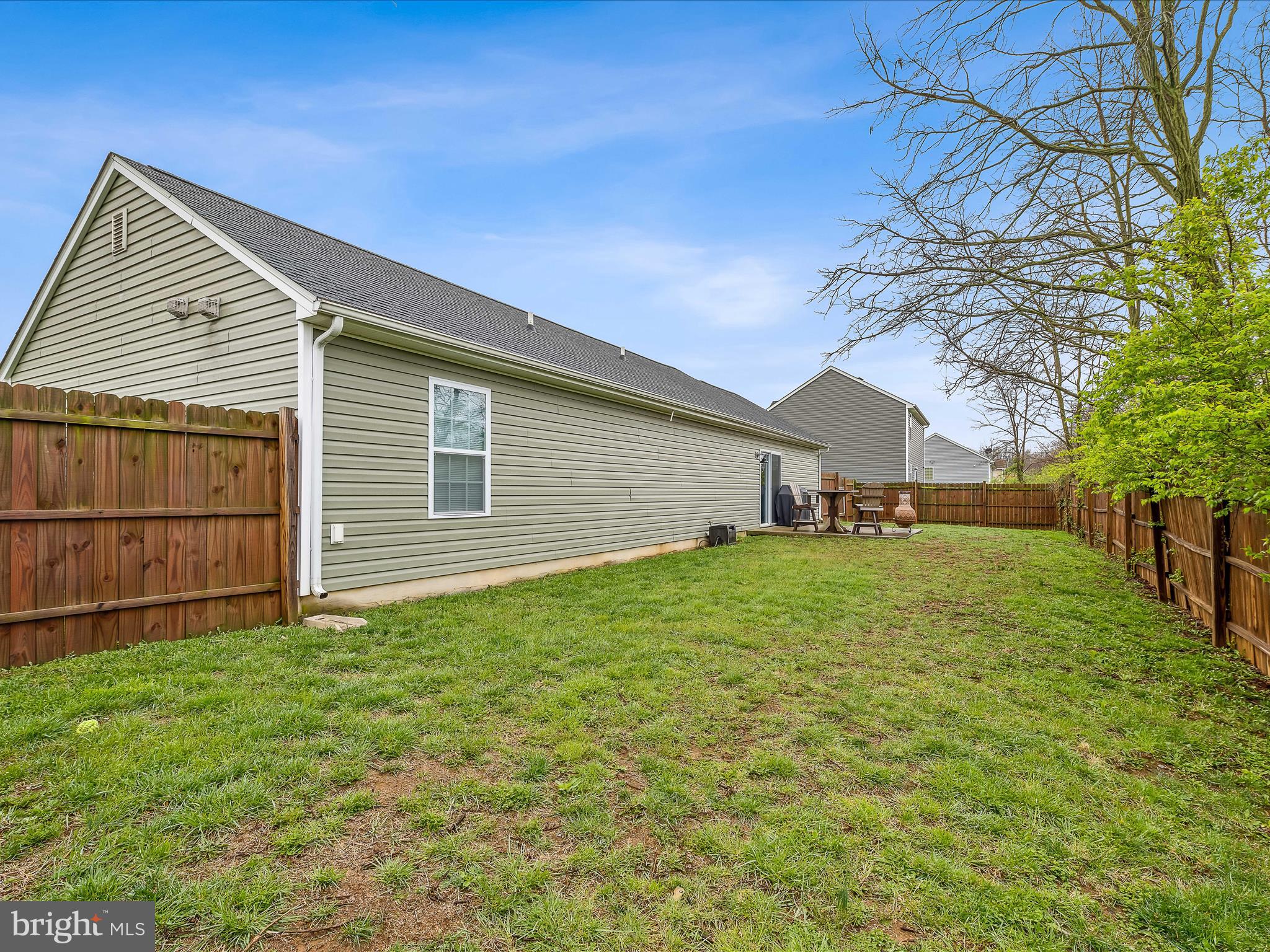 CRESTFIELD - Residential