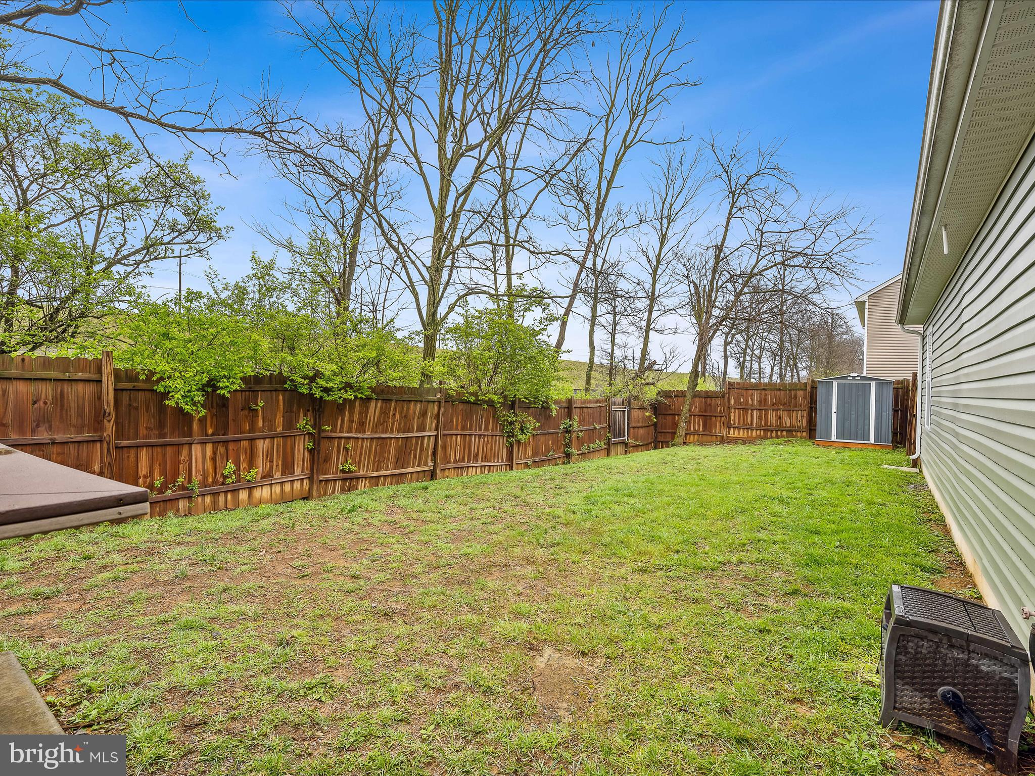 CRESTFIELD - Residential