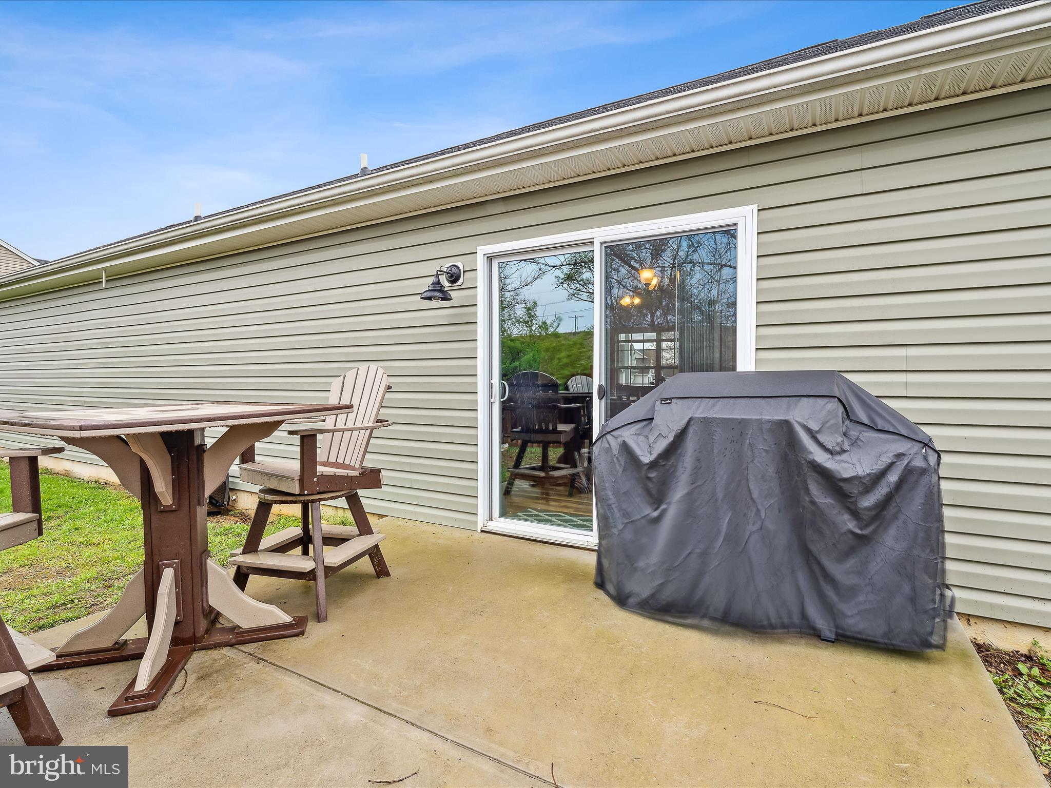 CRESTFIELD - Residential