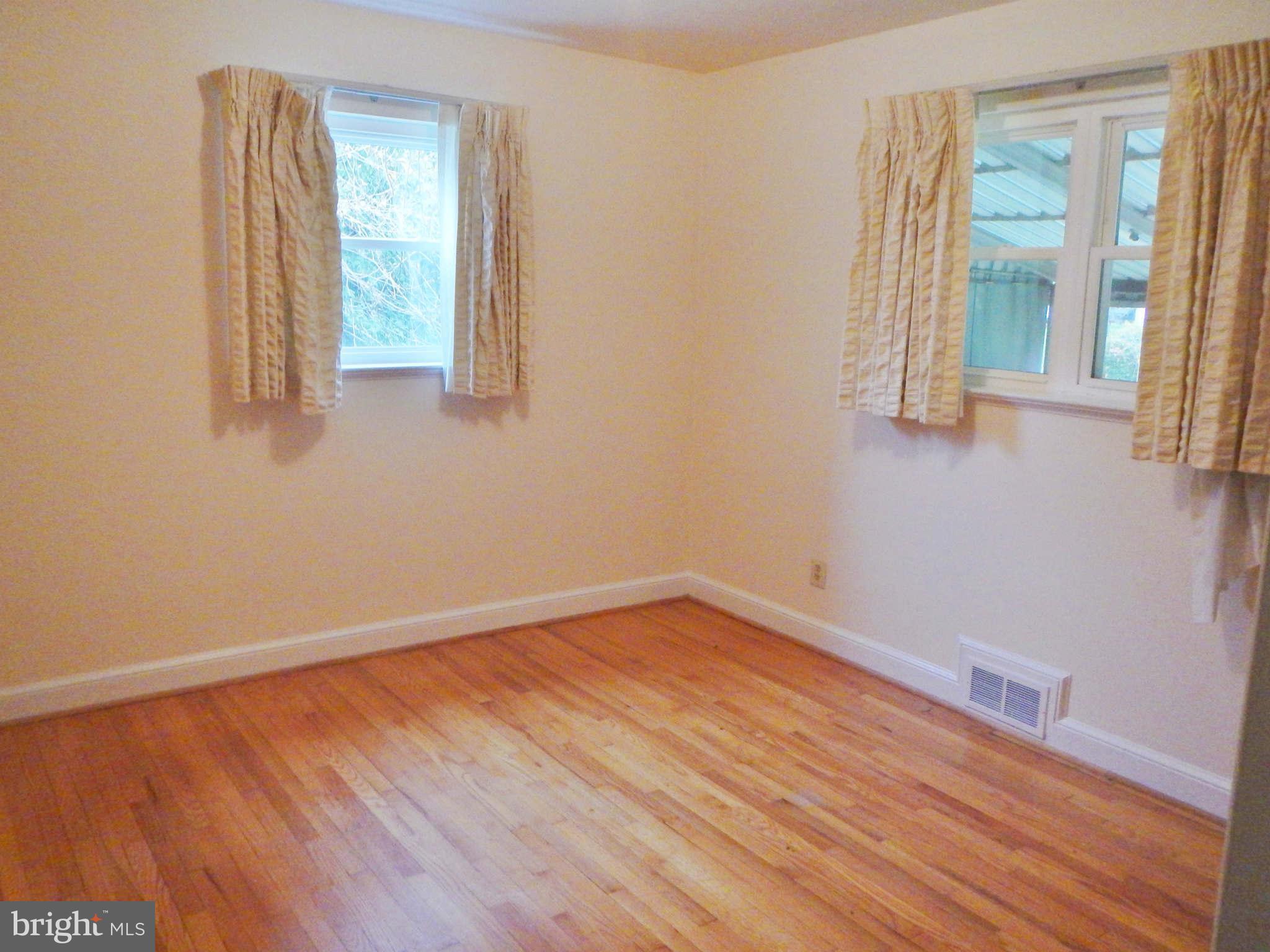 BERKSHIRE OAKWOOD - Residential Lease