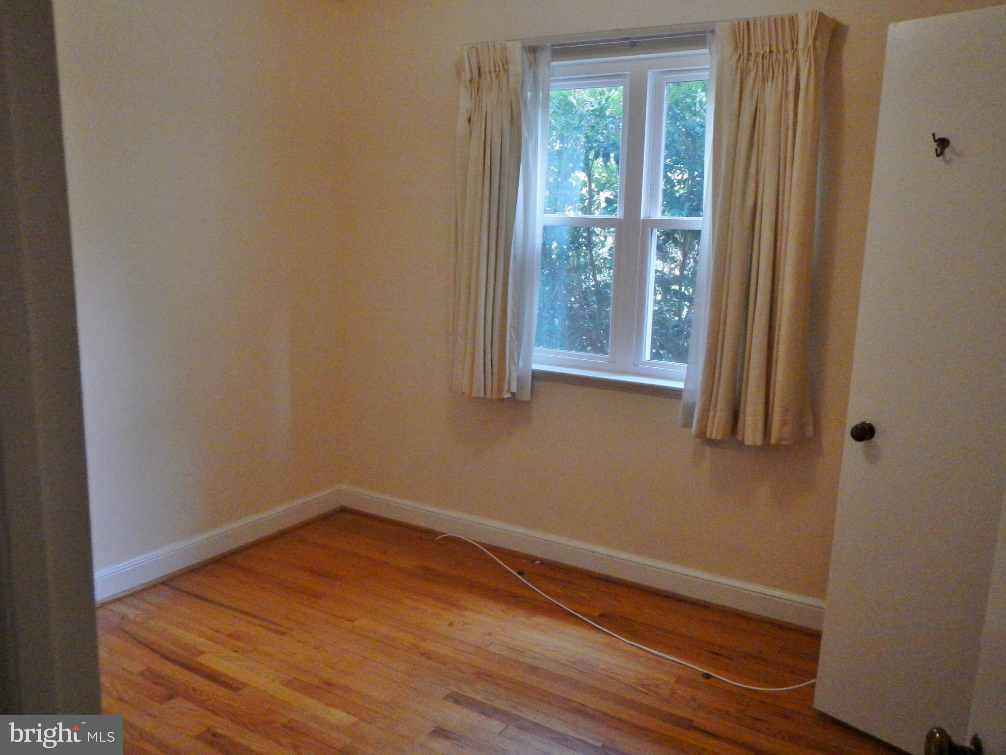 BERKSHIRE OAKWOOD - Residential Lease