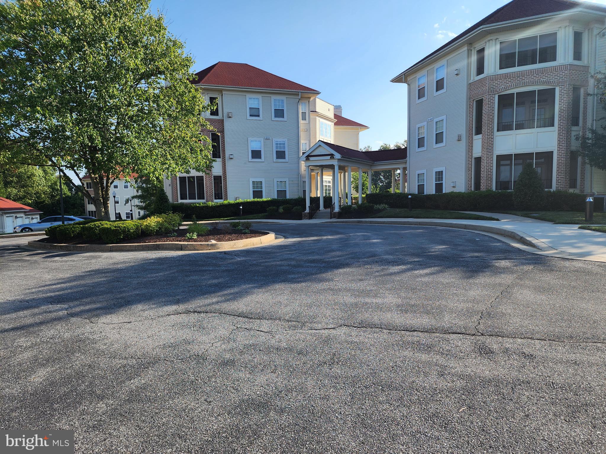 WAVERLY WOODS - Residential Lease