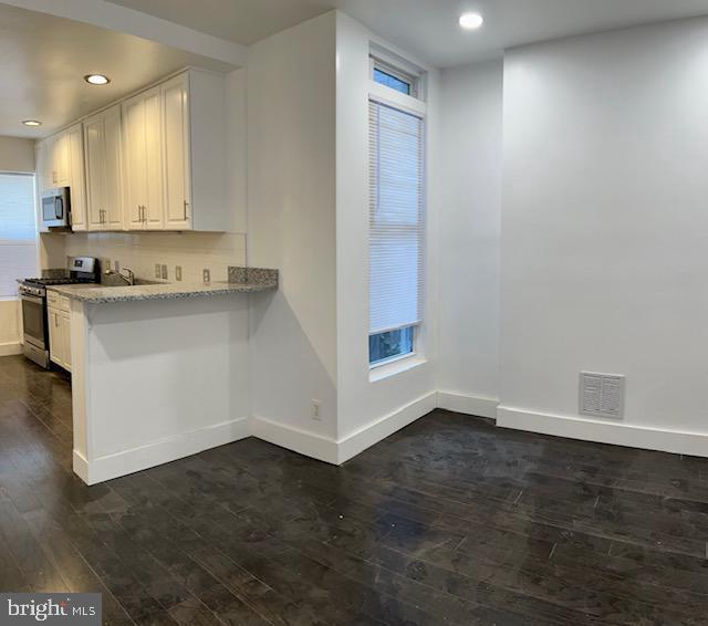 CHARLES VILLAGE - Residential