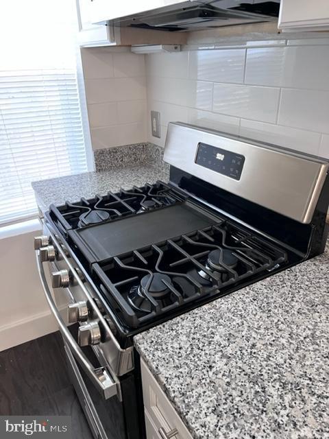 CHARLES VILLAGE - Residential