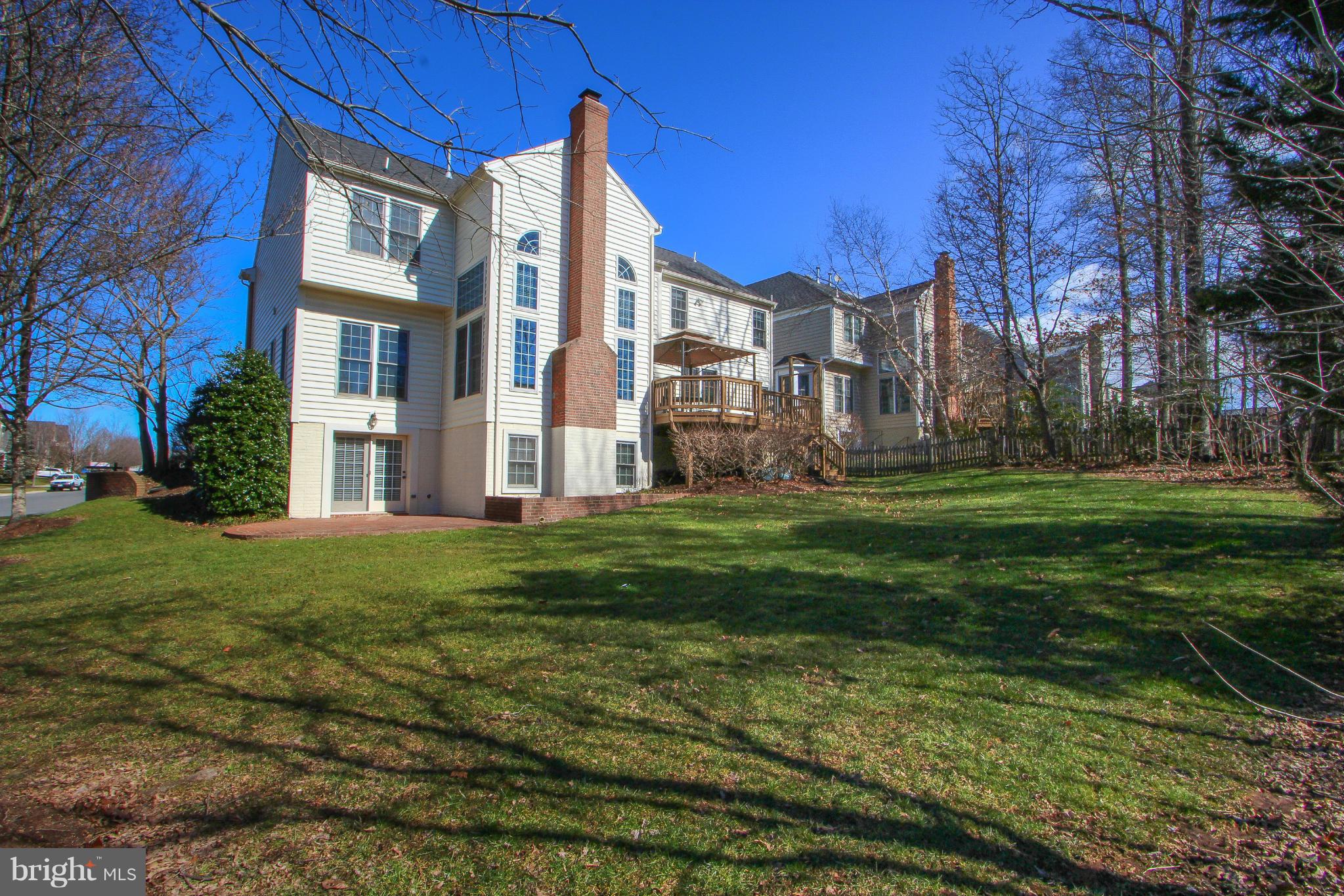 SOUTH RIDING - Residential