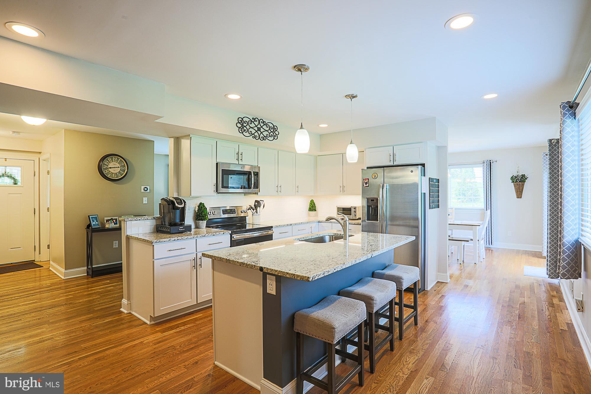 PLEASANT HILLS - Residential