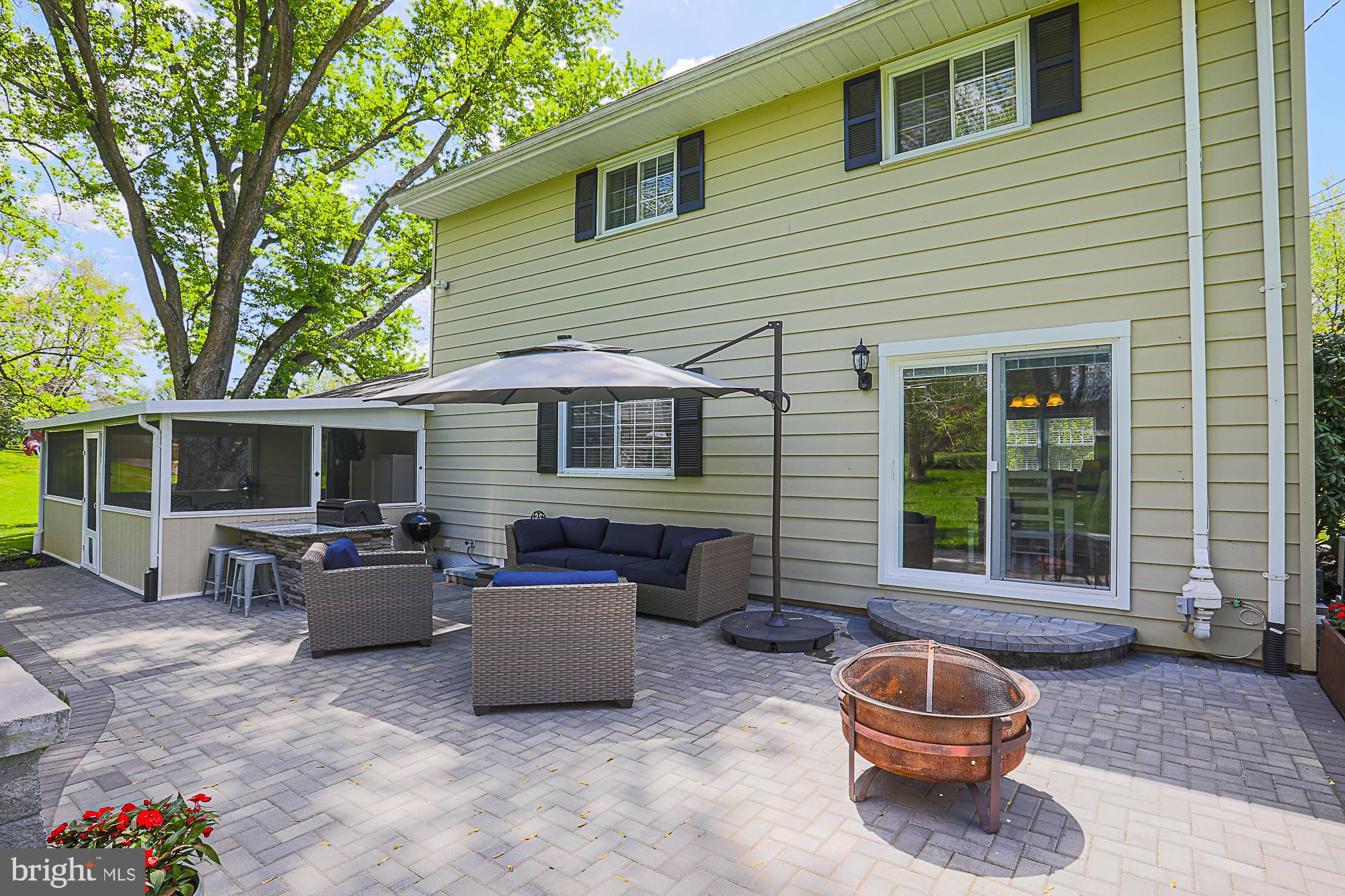 PLEASANT HILLS - Residential