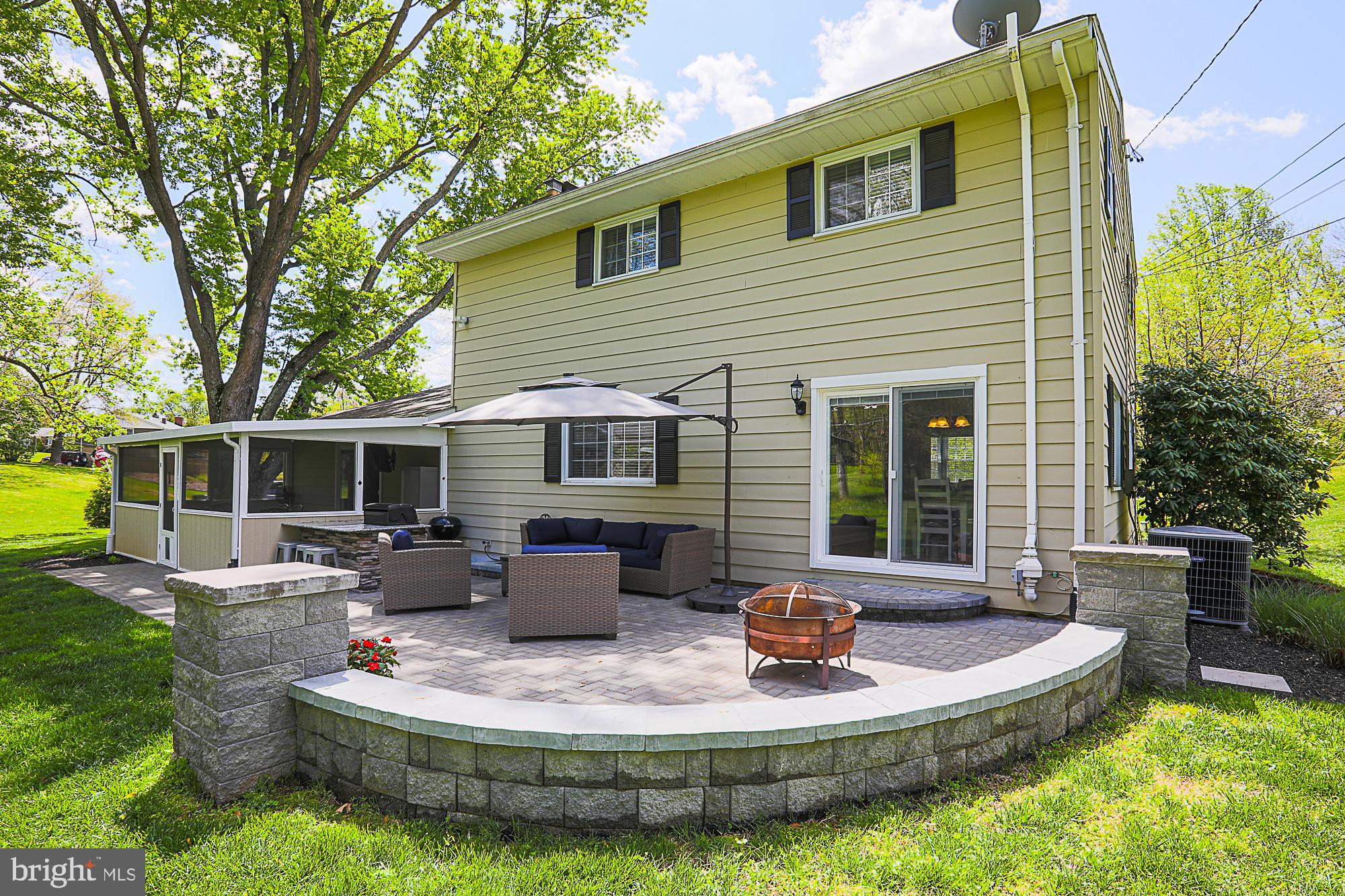 PLEASANT HILLS - Residential