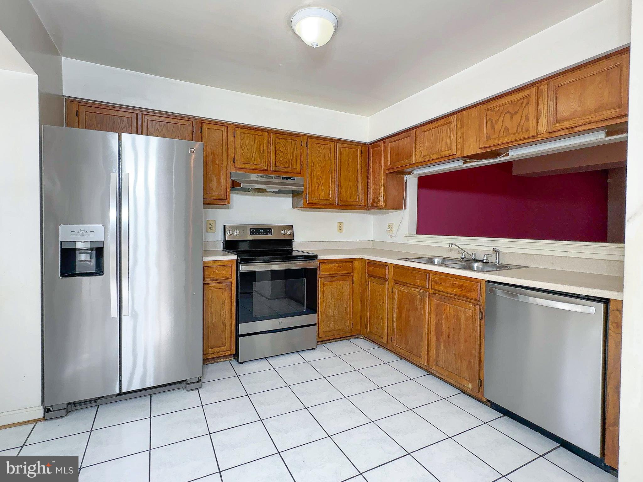 FORESTVILLE PARK - Residential