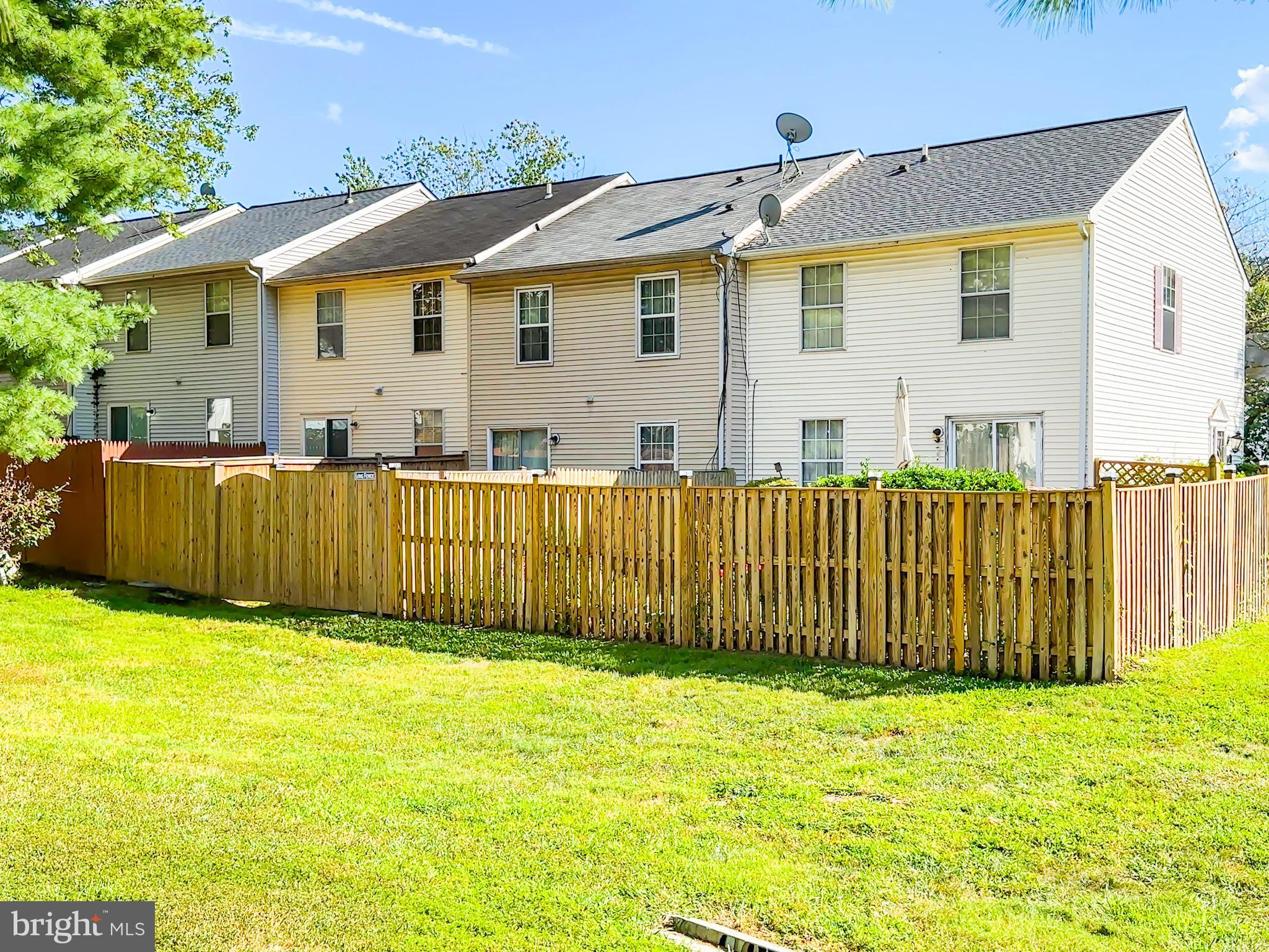 FORESTVILLE PARK - Residential