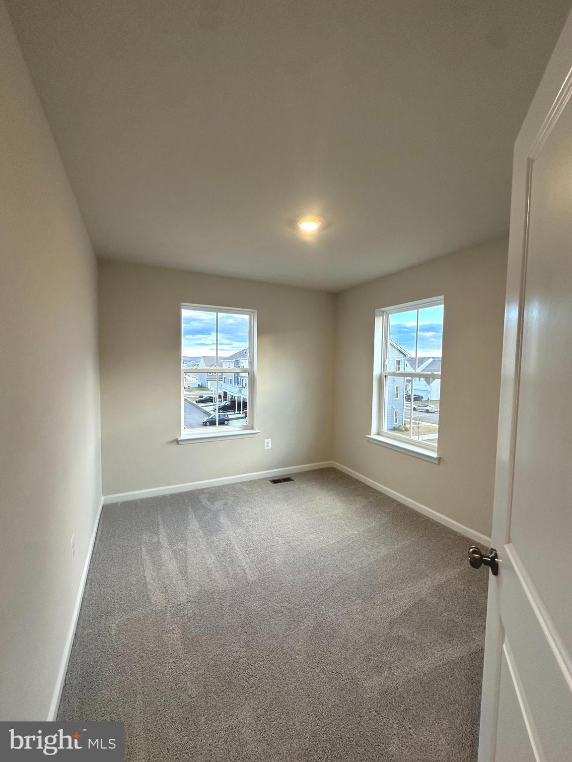 SHENANDOAH SPRINGS - Residential Lease