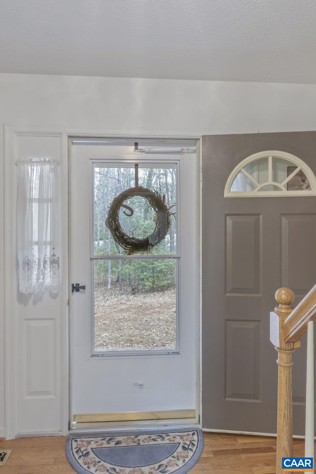 DEER LAKE ESTATES - Residential