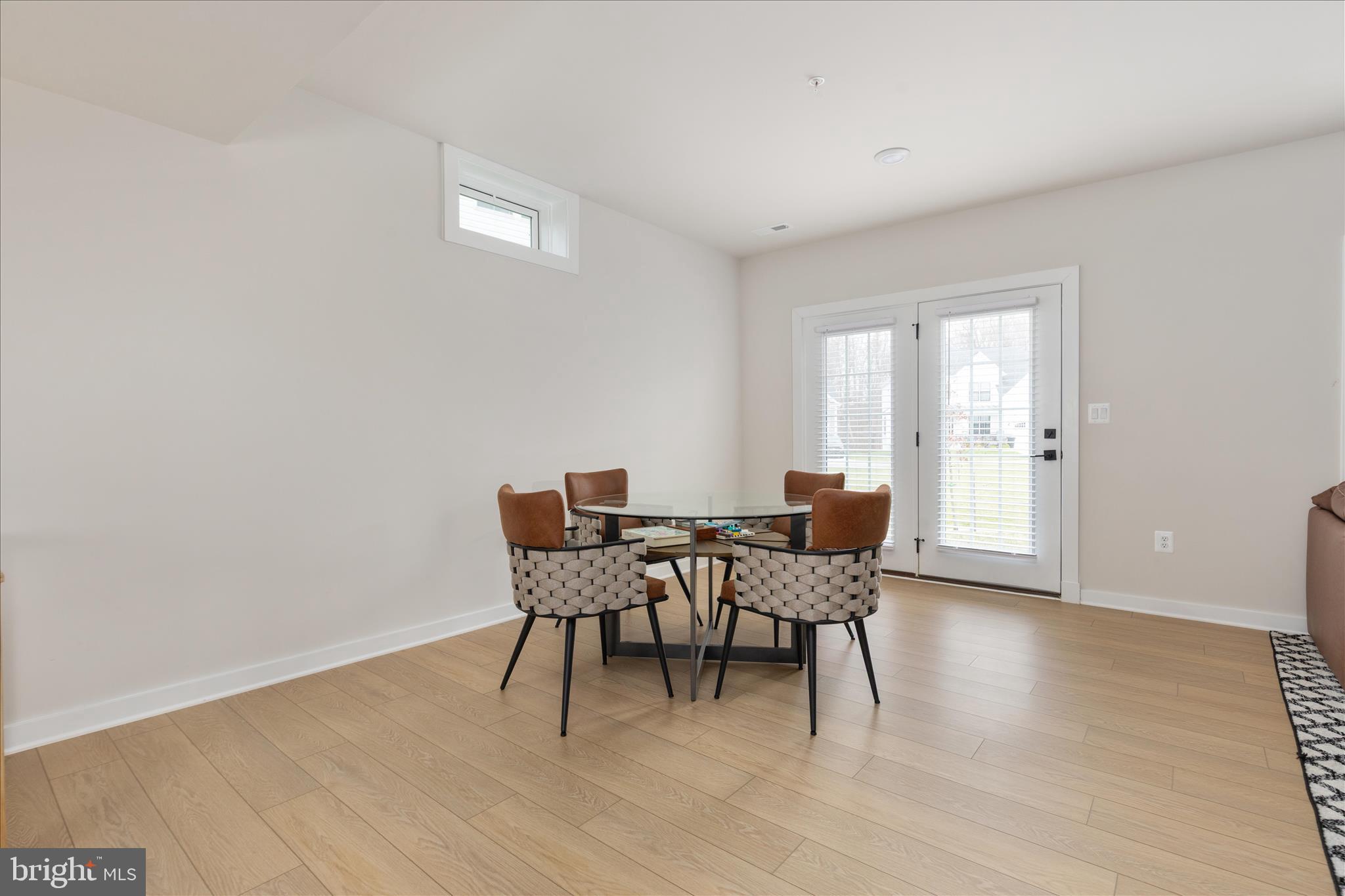 SOUTHLAKE - Residential